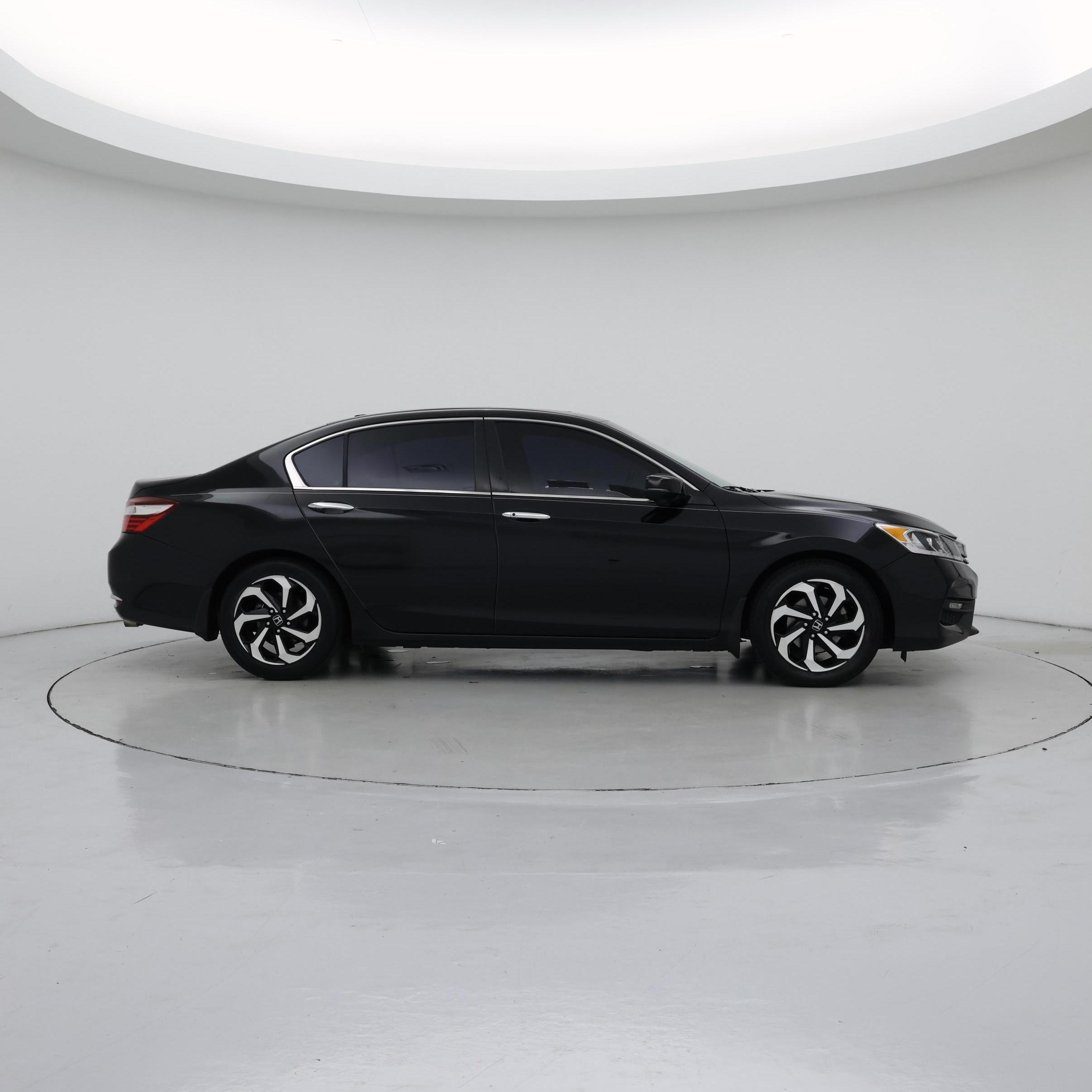 Thumbnail: 2016 Honda Accord - 7