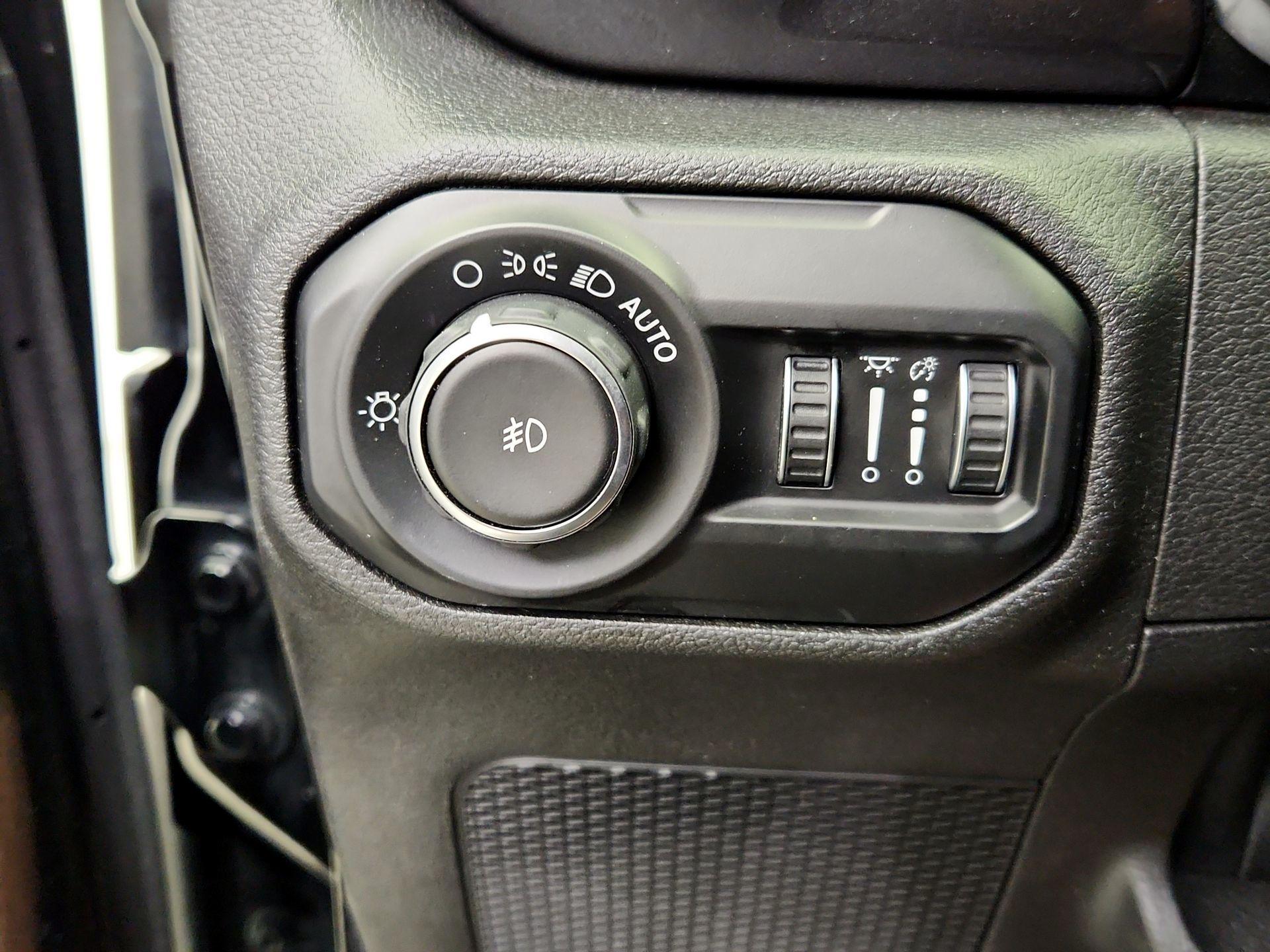 Thumbnail: 2020 Jeep Wrangler - 13