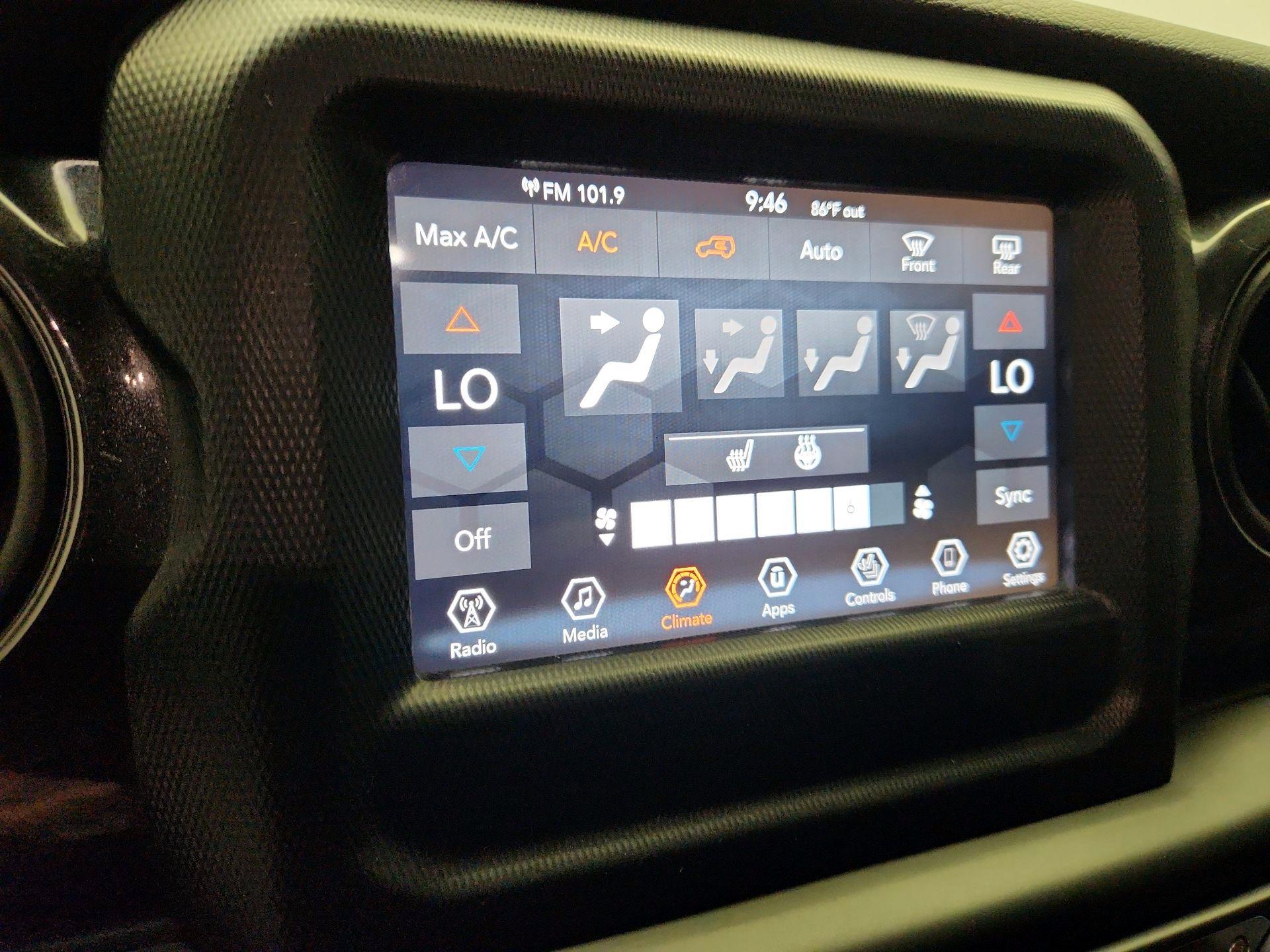 Thumbnail: 2020 Jeep Wrangler - 17
