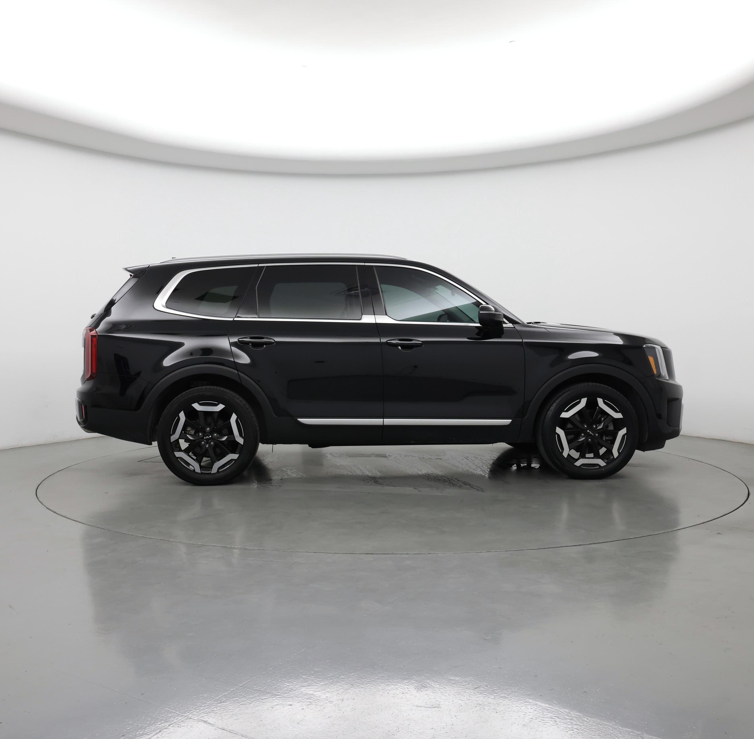 Thumbnail: 2023 Kia Telluride - 7