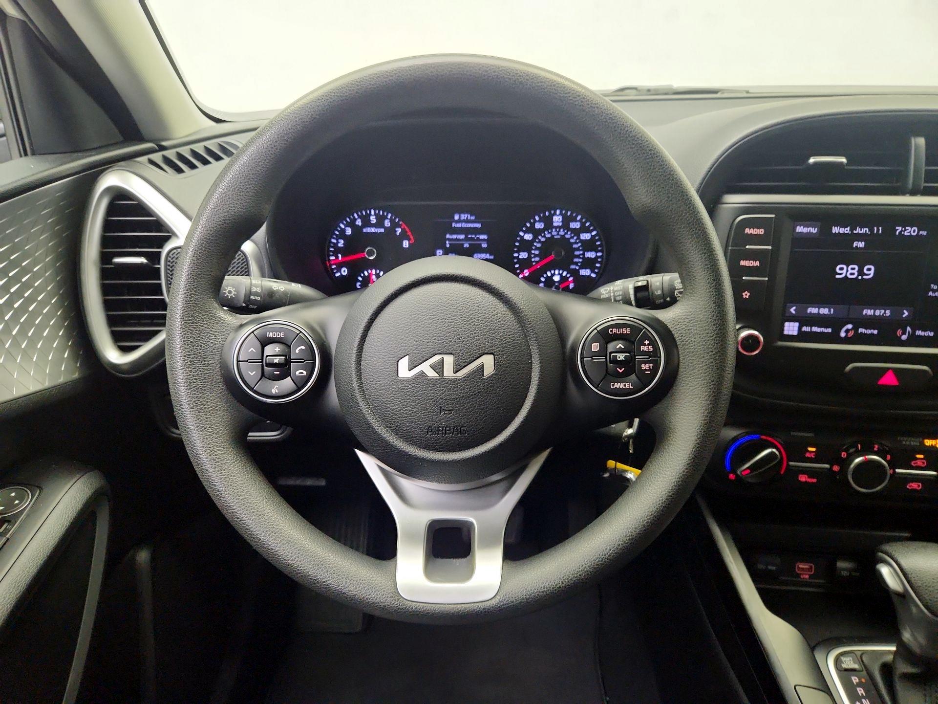 Thumbnail: 2022 Kia Soul - 10