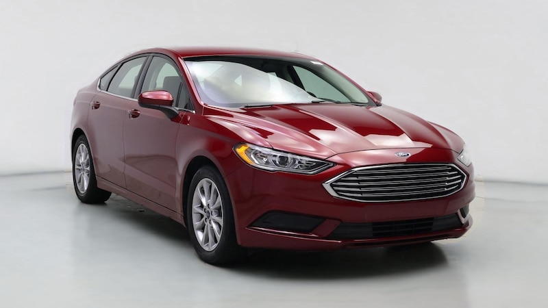 2017 Ford Fusion SE Hero Image
