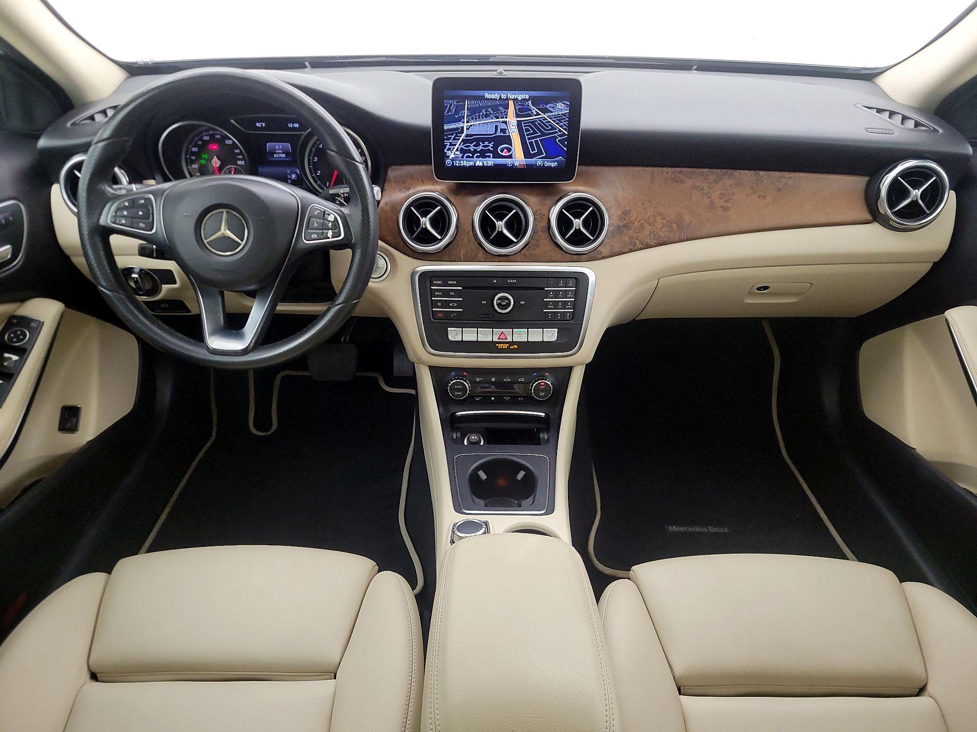 Thumbnail: 2018 Mercedes-Benz GLA - 9