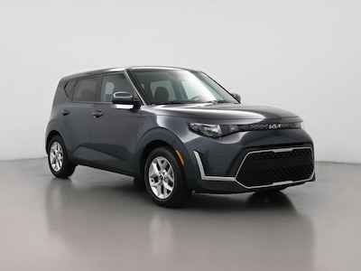 Gray 2024 Kia Soul LX