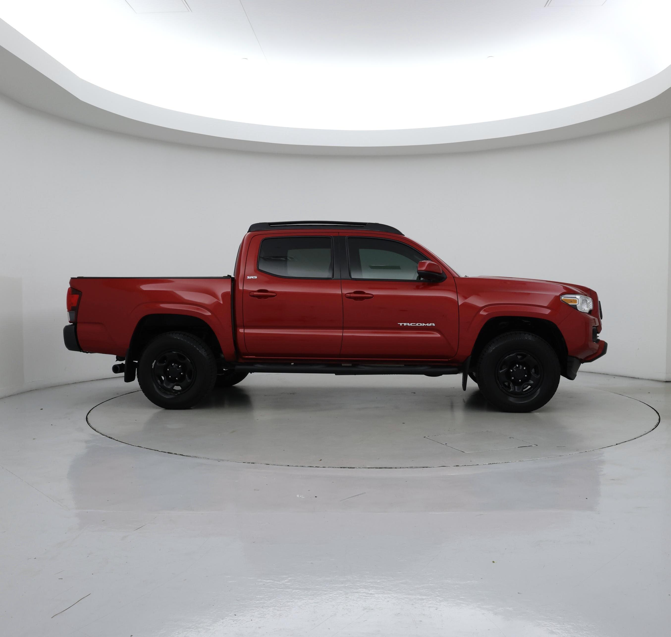 Thumbnail: 2022 Toyota Tacoma - 7