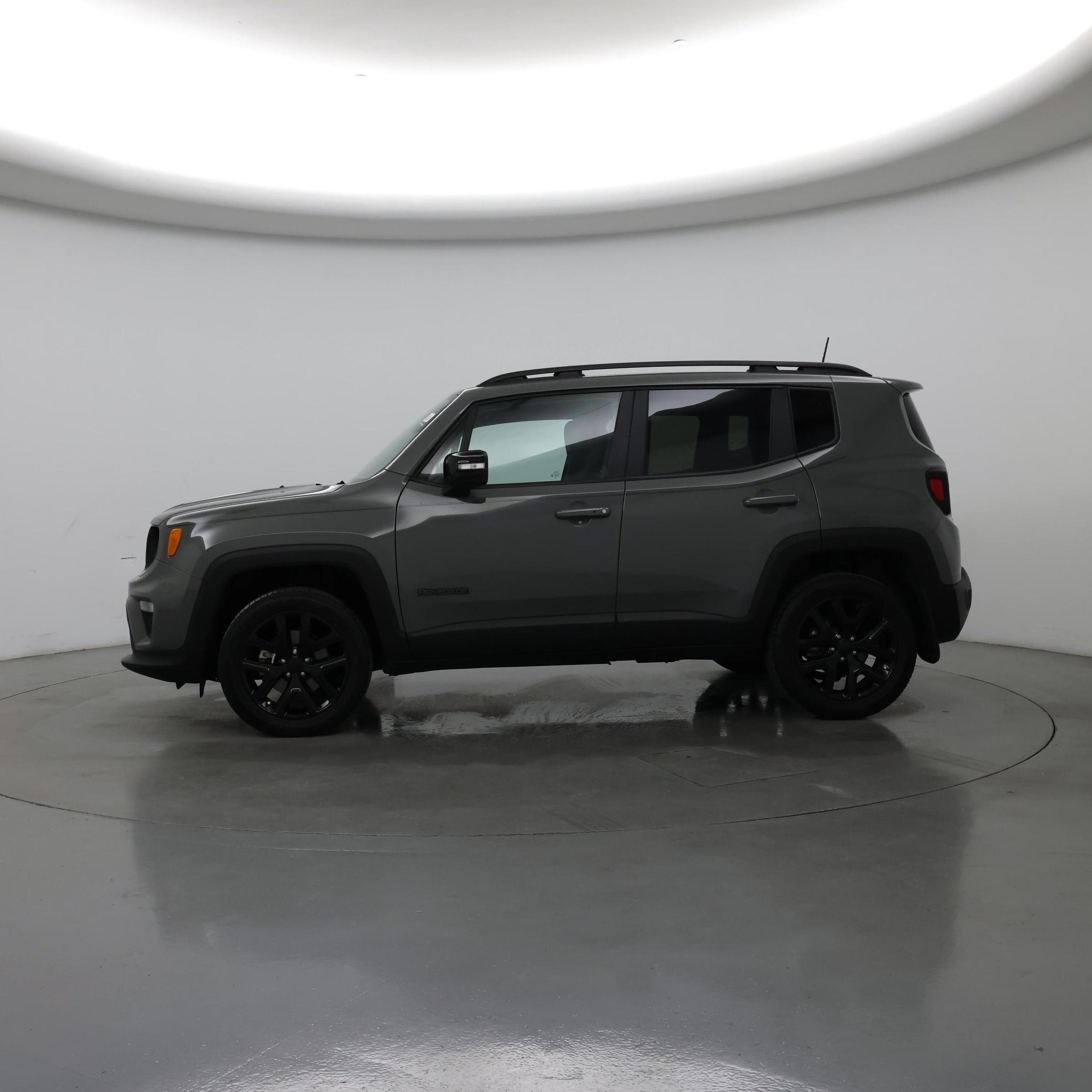 Thumbnail: 2022 Jeep Renegade - 3