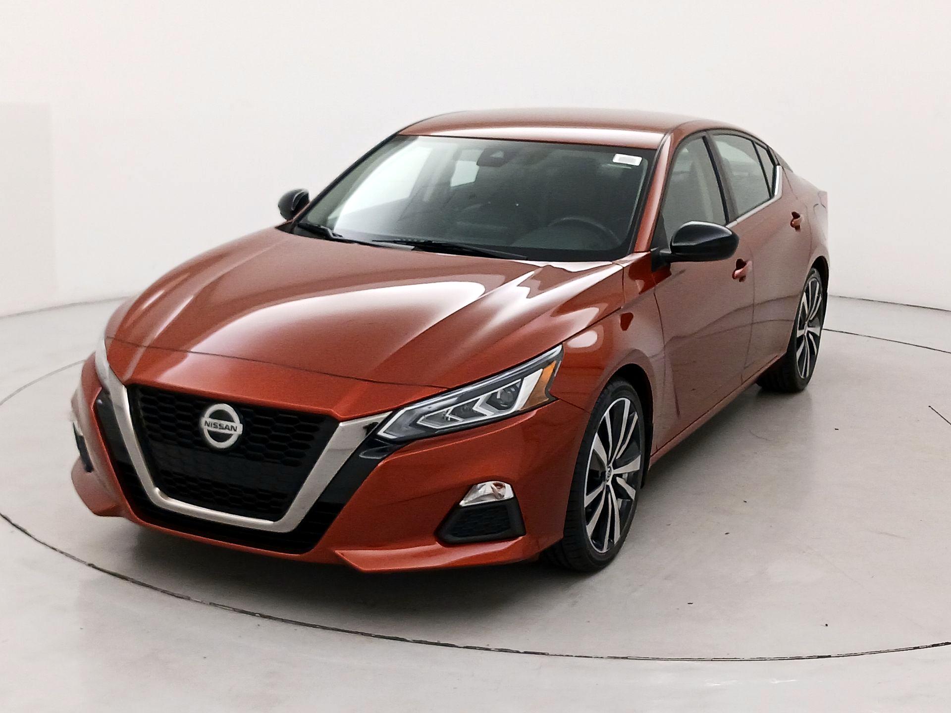Thumbnail: 2022 Nissan Altima - 3