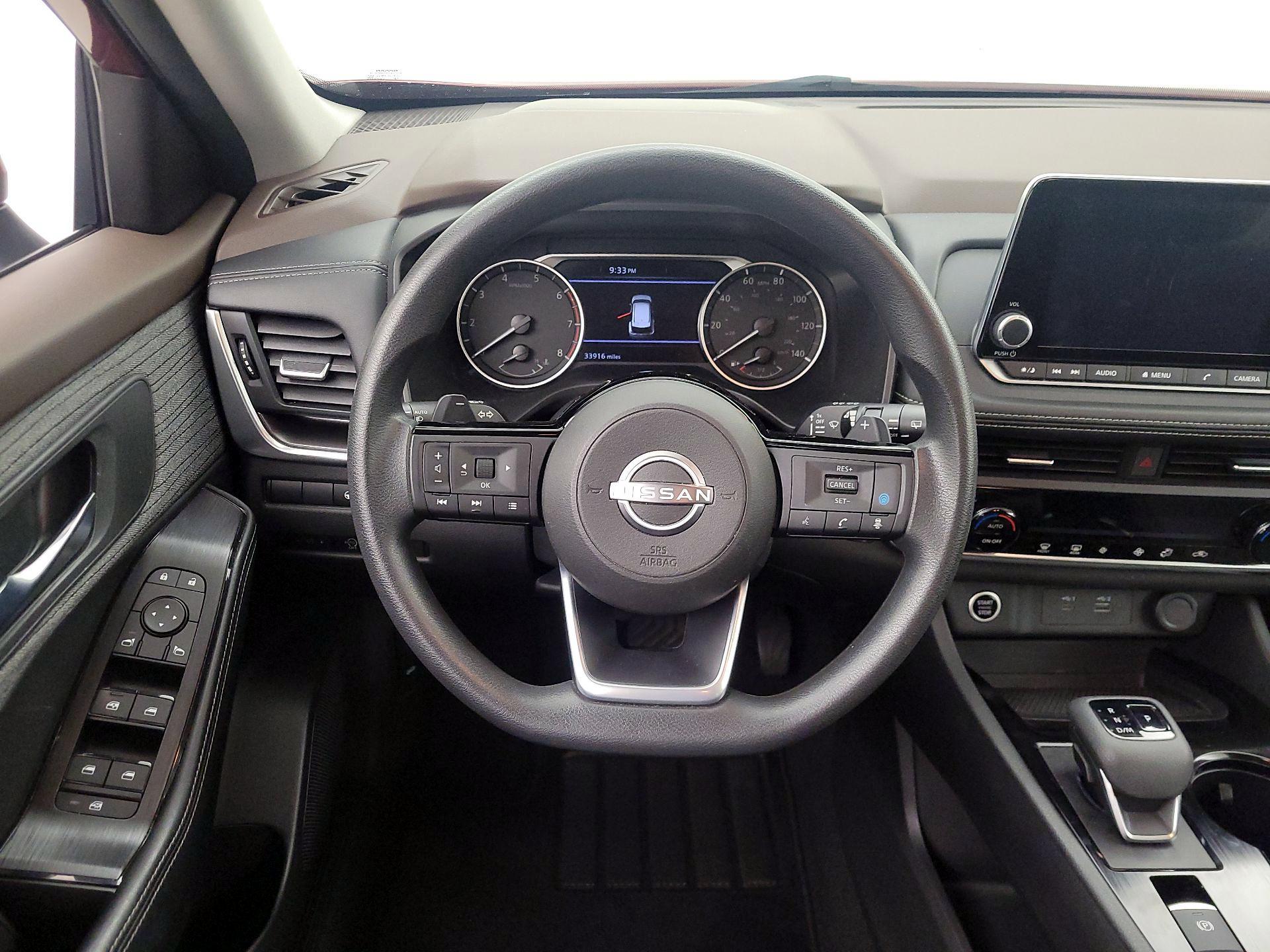Thumbnail: 2023 Nissan Rogue - 10