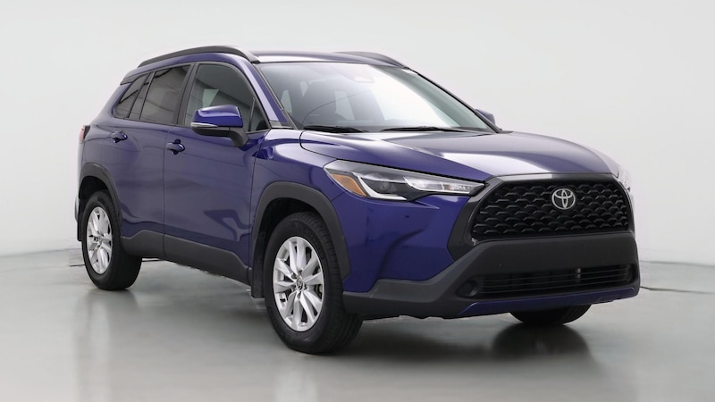 2024 Toyota Corolla Cross LE Hero Image