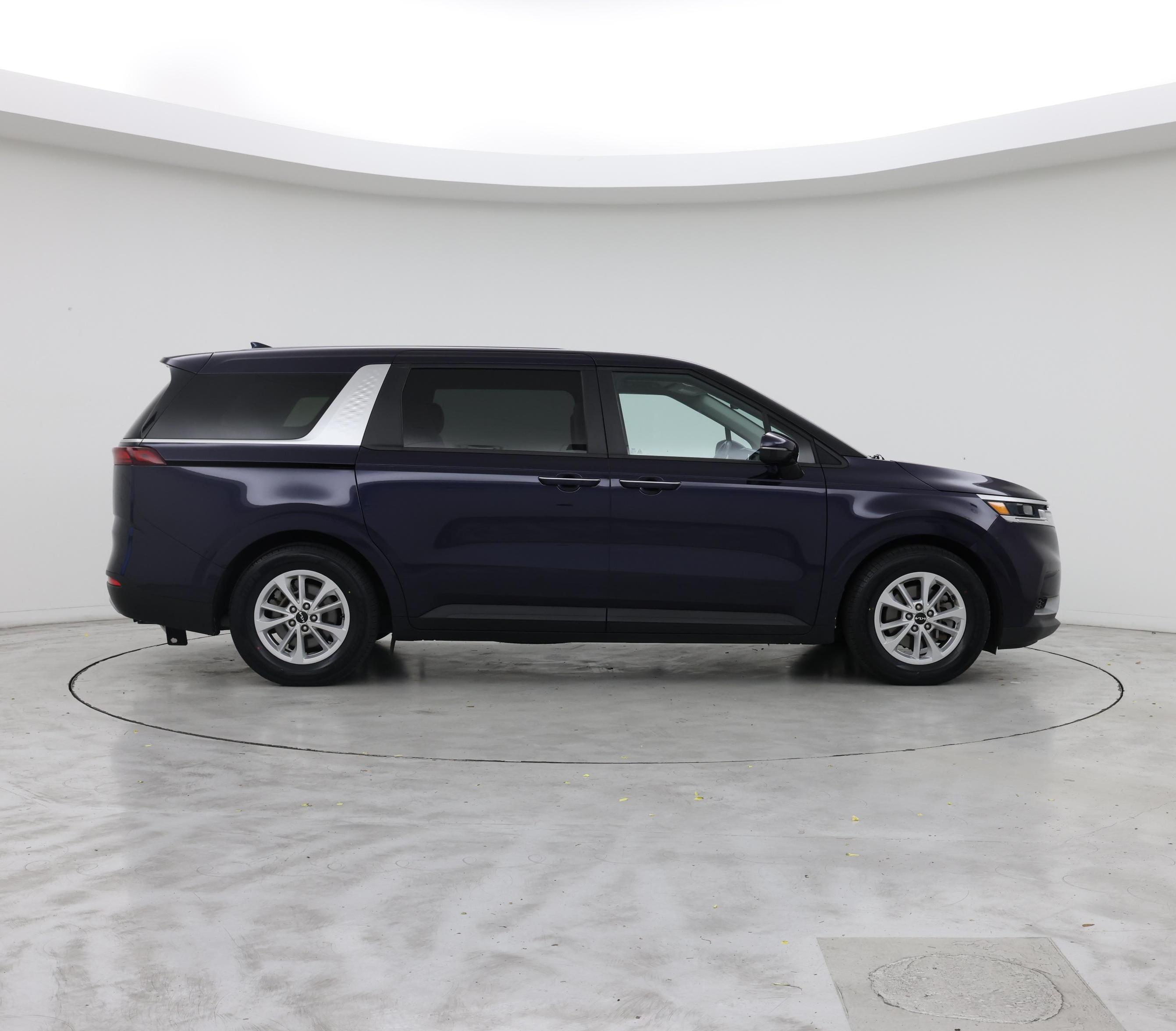 Thumbnail: 2022 Kia Carnival - 7