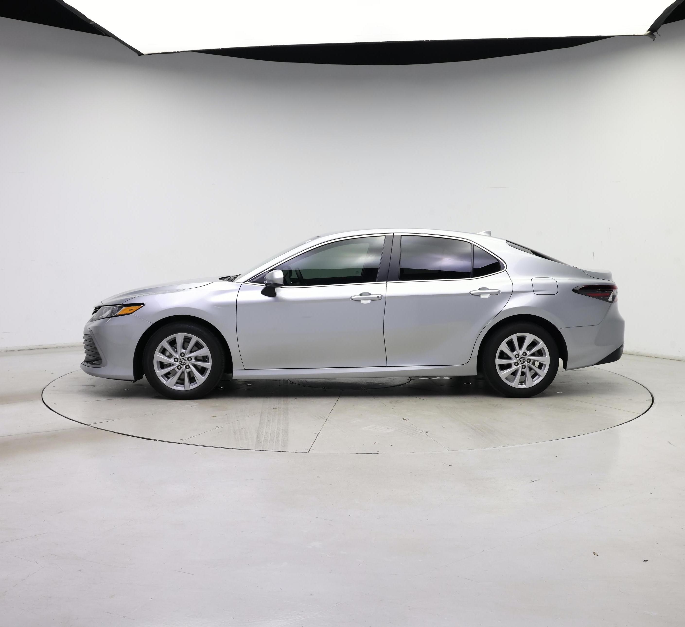 Thumbnail: 2023 Toyota Camry - 3