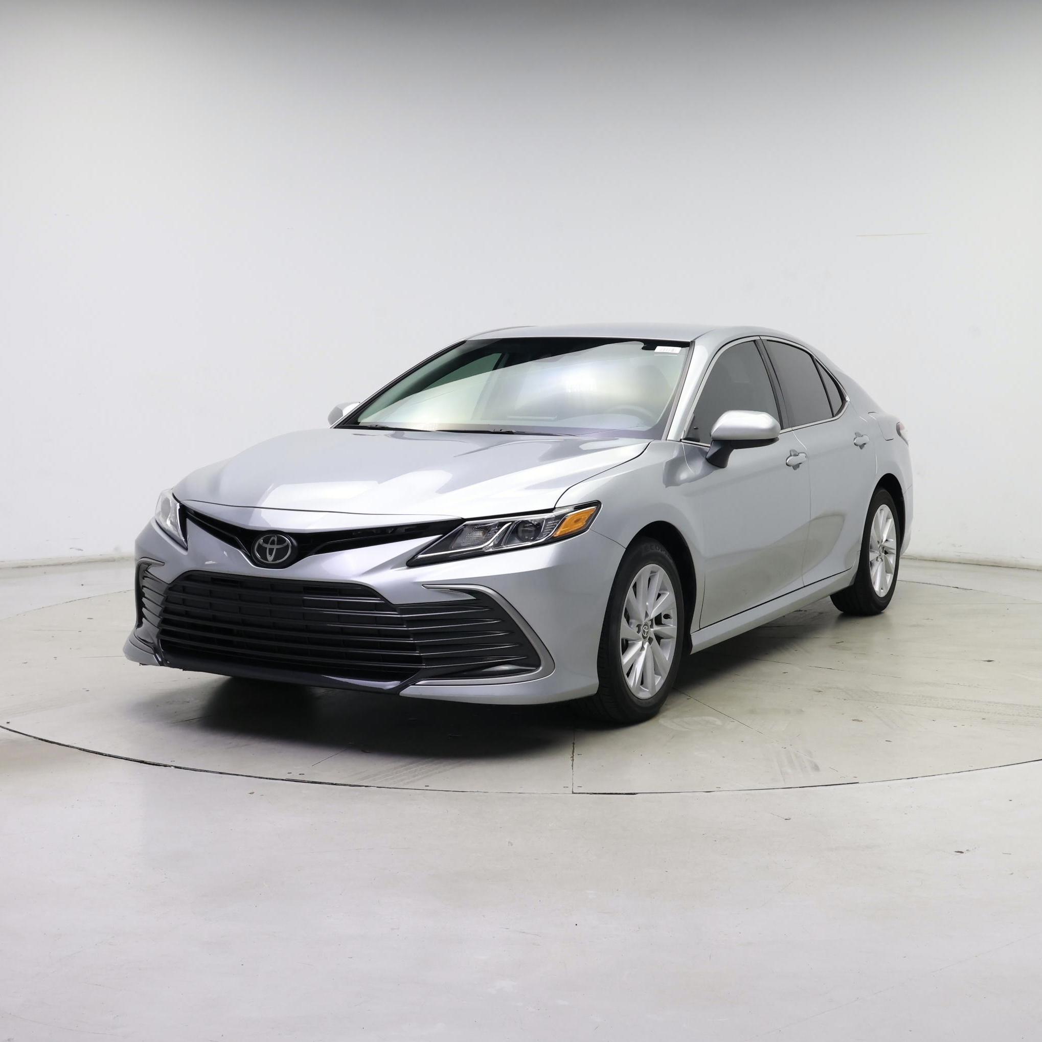 Thumbnail: 2023 Toyota Camry - 4