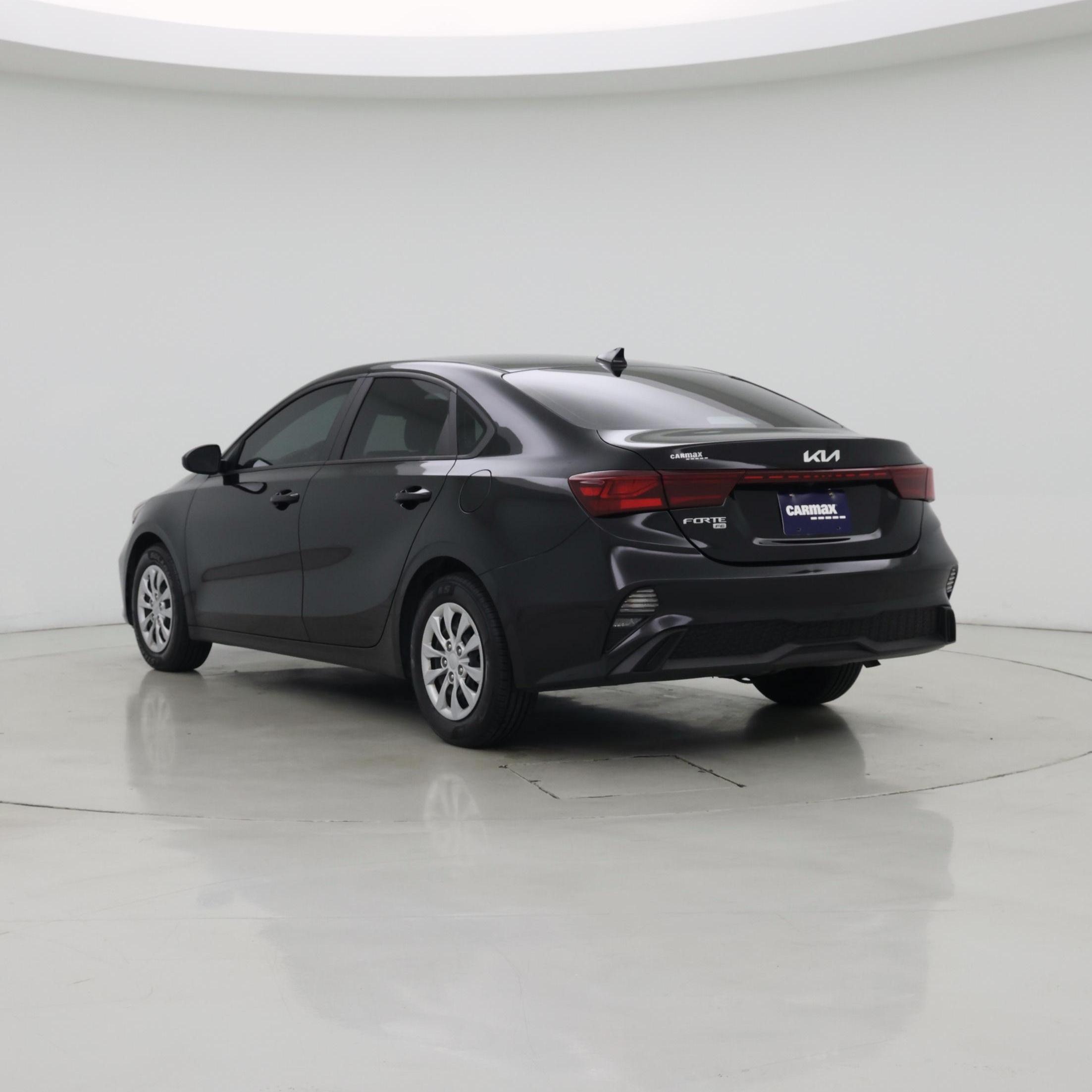 Thumbnail: 2023 Kia Forte - 2