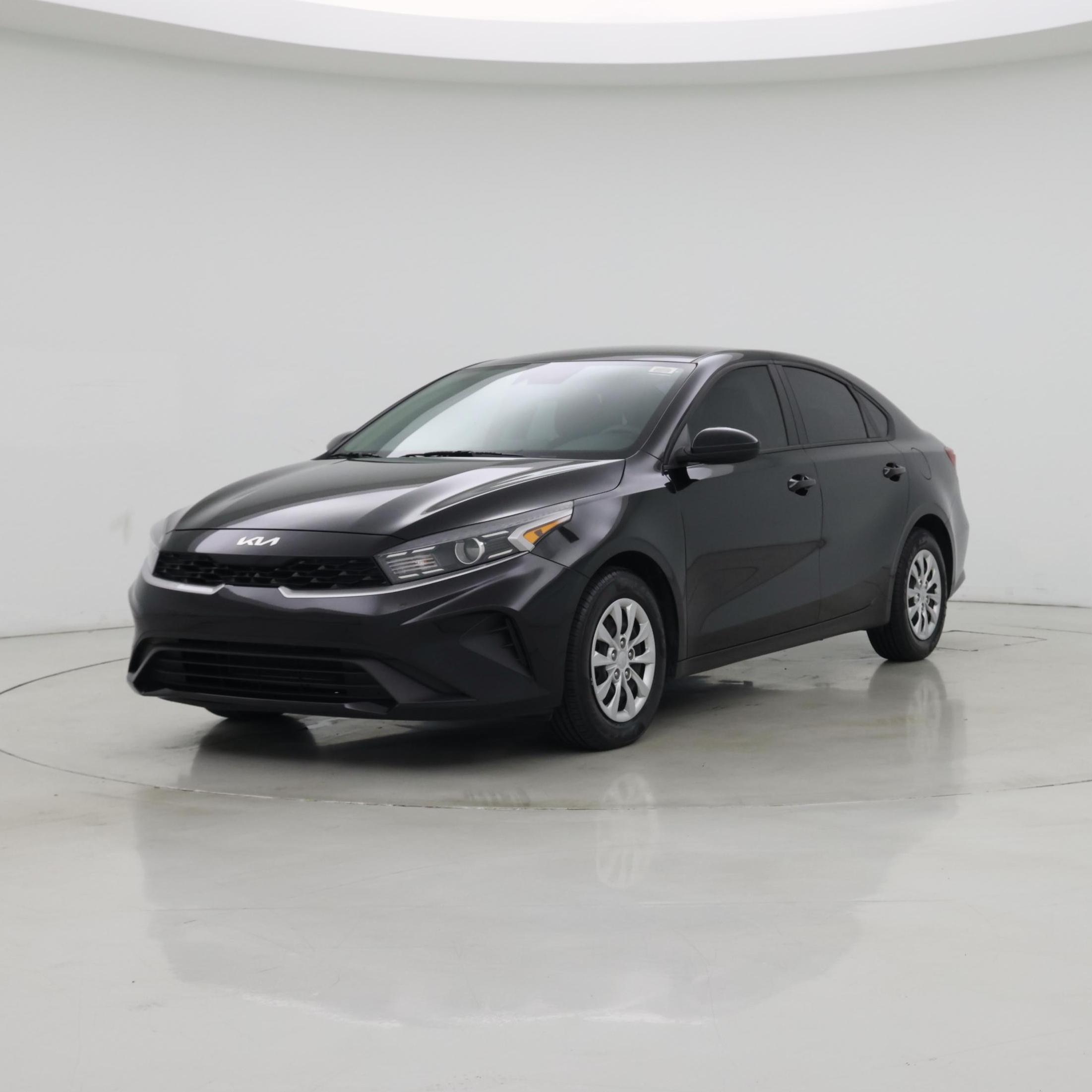 Thumbnail: 2023 Kia Forte - 4