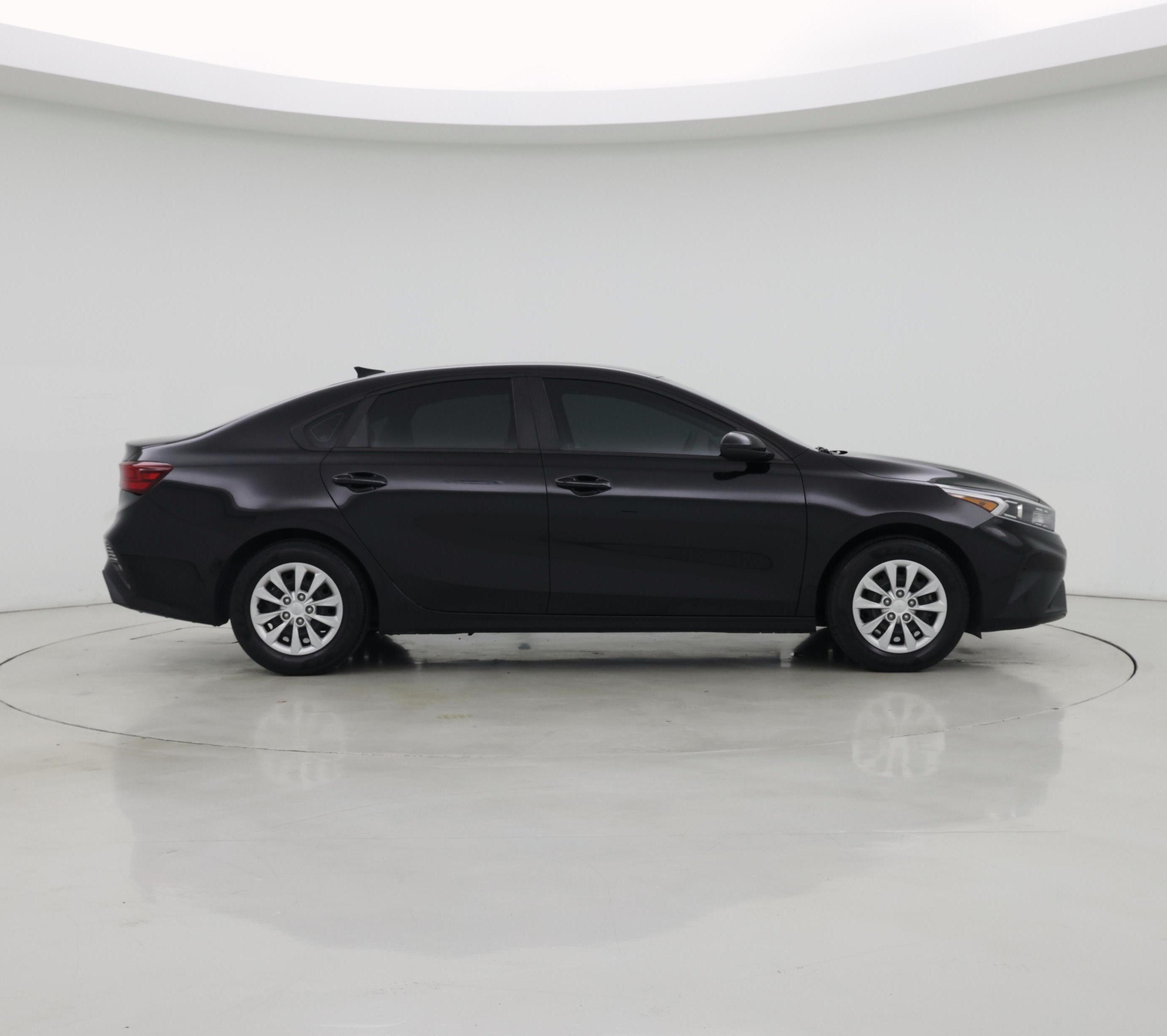 Thumbnail: 2023 Kia Forte - 7