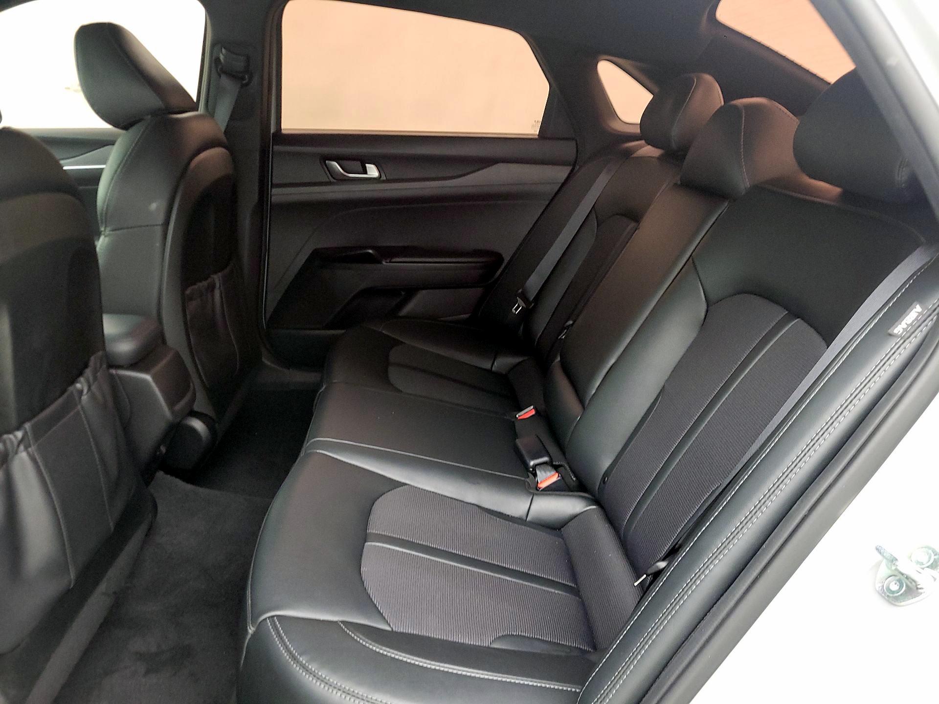 Thumbnail: 2023 Kia K5 - 20