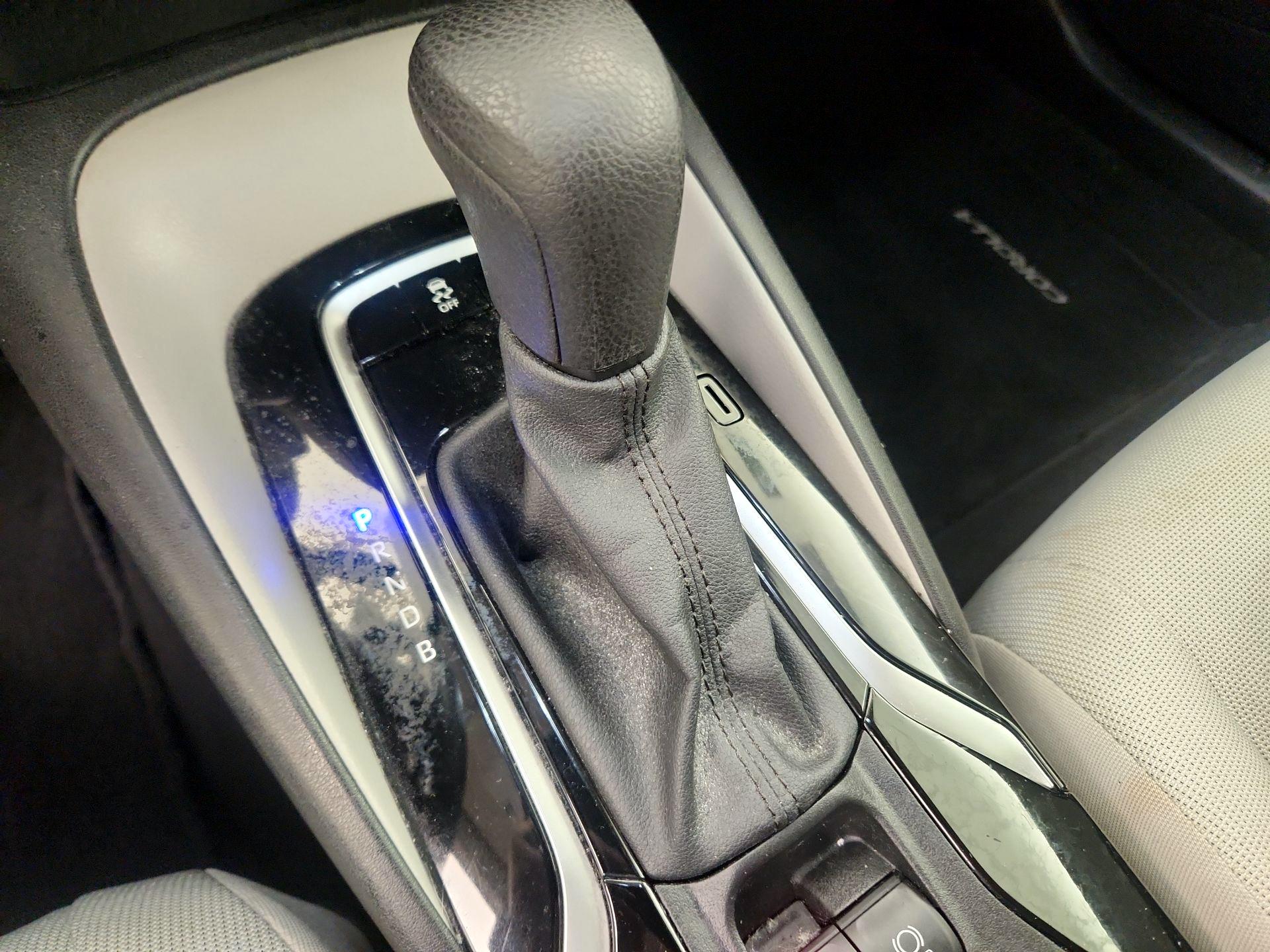 Thumbnail: 2021 Toyota Corolla - 17