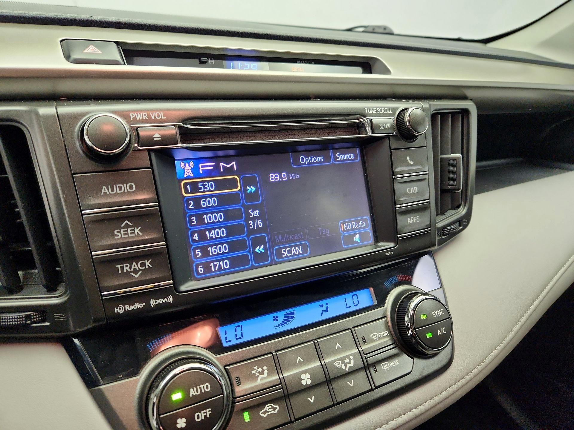 Thumbnail: 2013 Toyota RAV4 - 15
