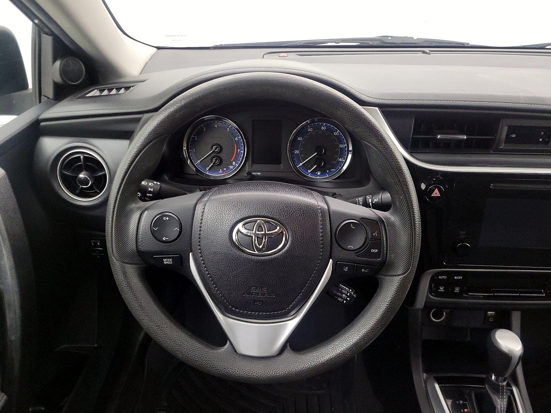 Thumbnail: 2019 Toyota Corolla - 10
