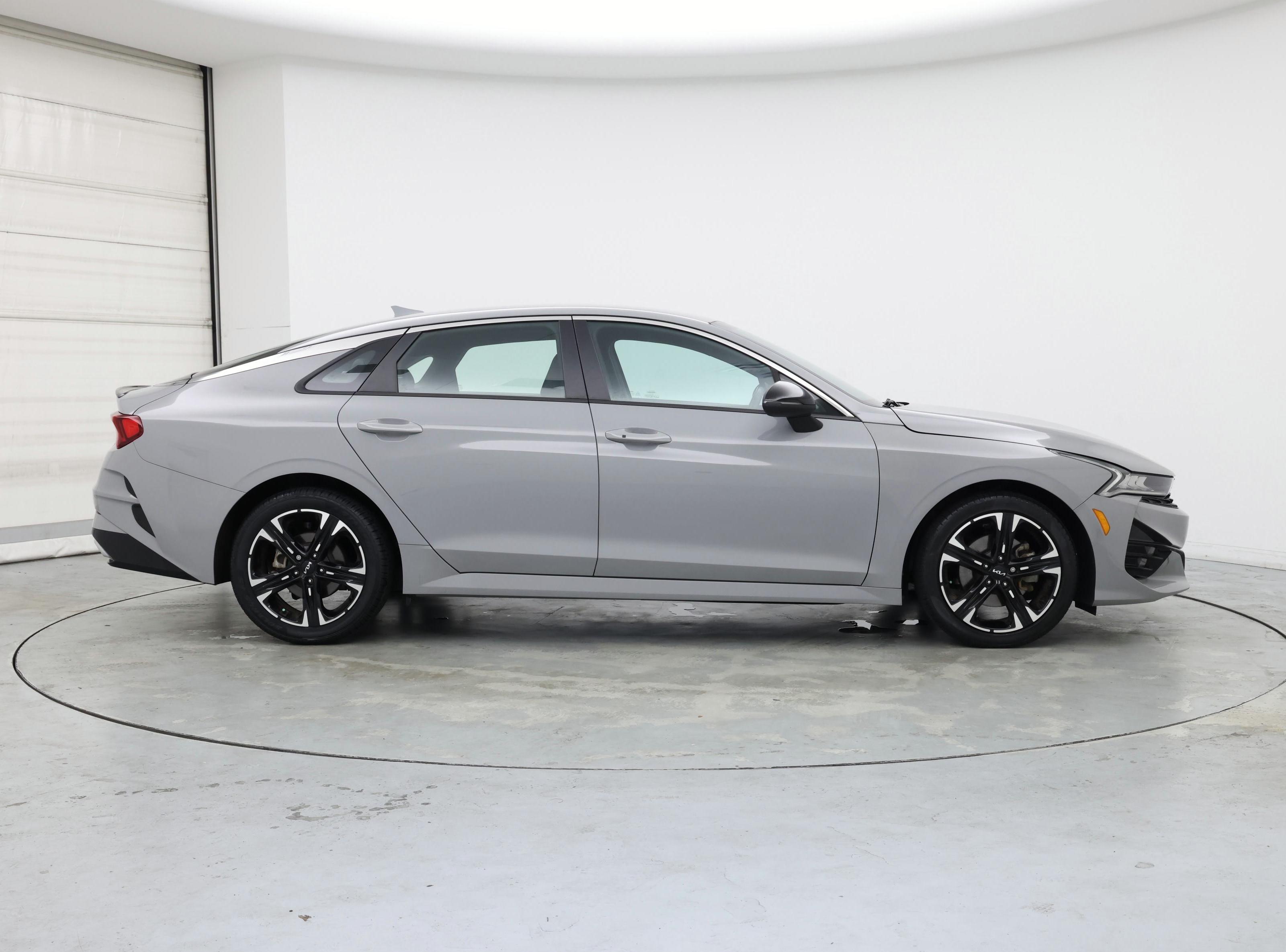 Thumbnail: 2022 Kia K5 - 7