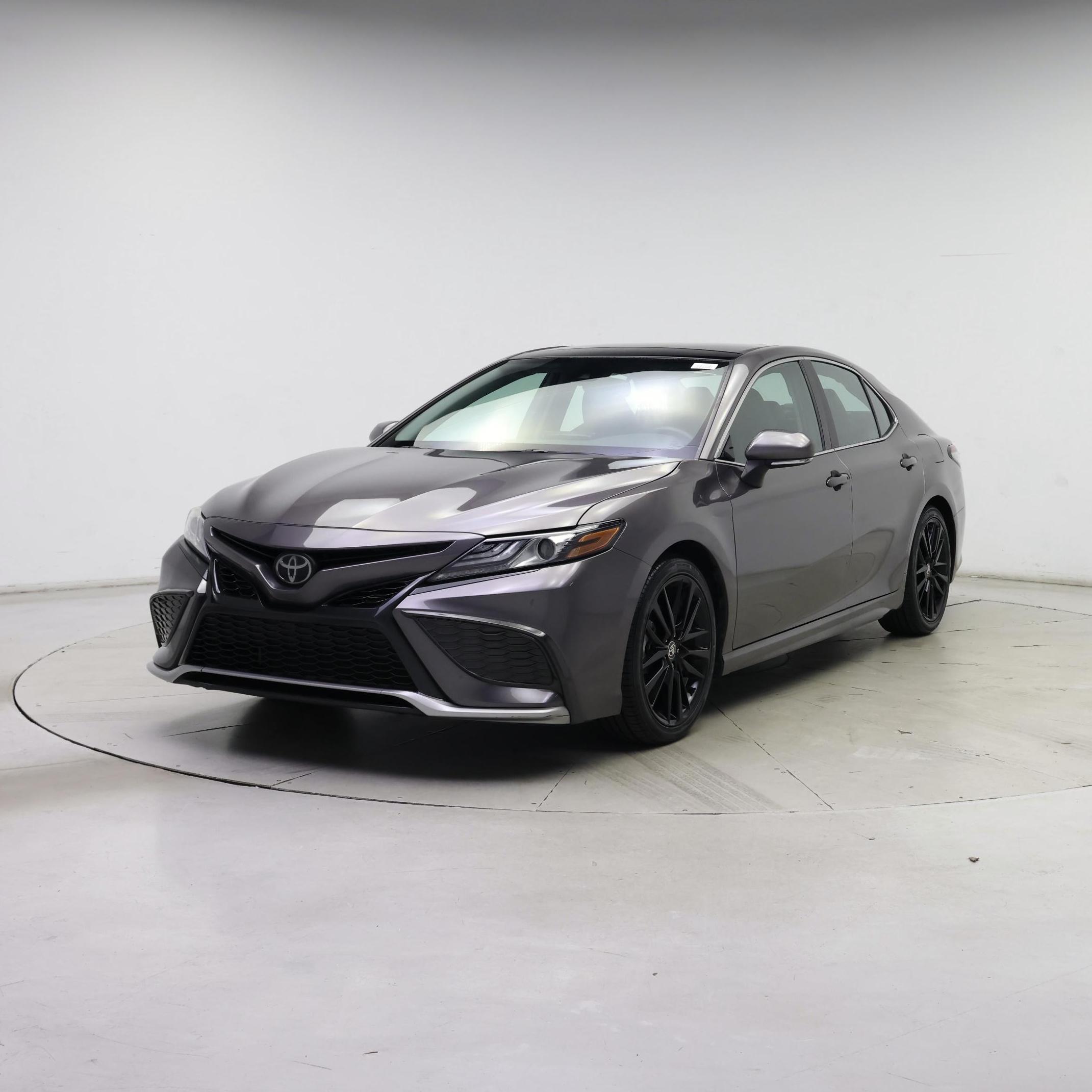 Thumbnail: 2022 Toyota Camry - 4