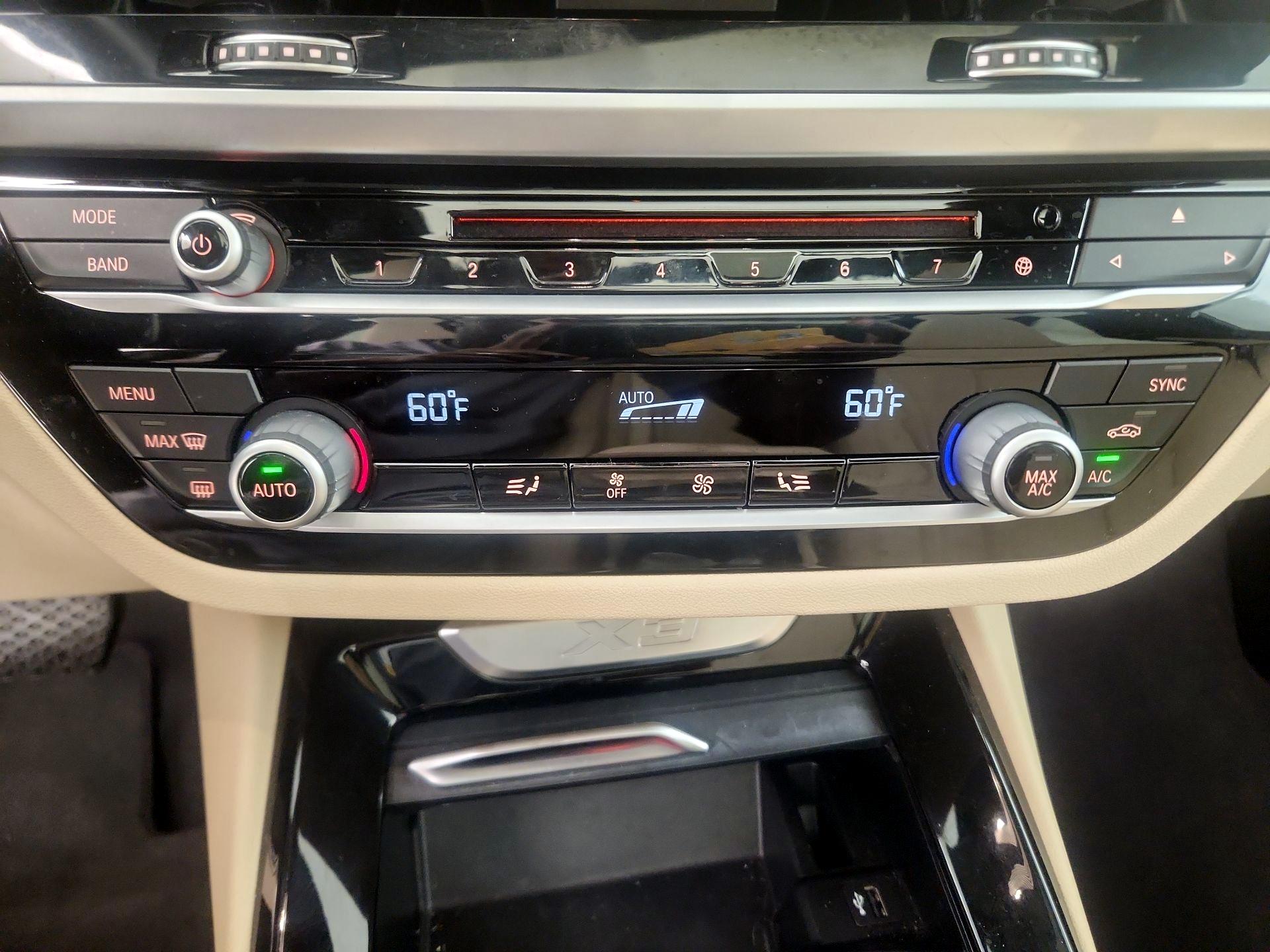 Thumbnail: 2019 BMW X3 - 17