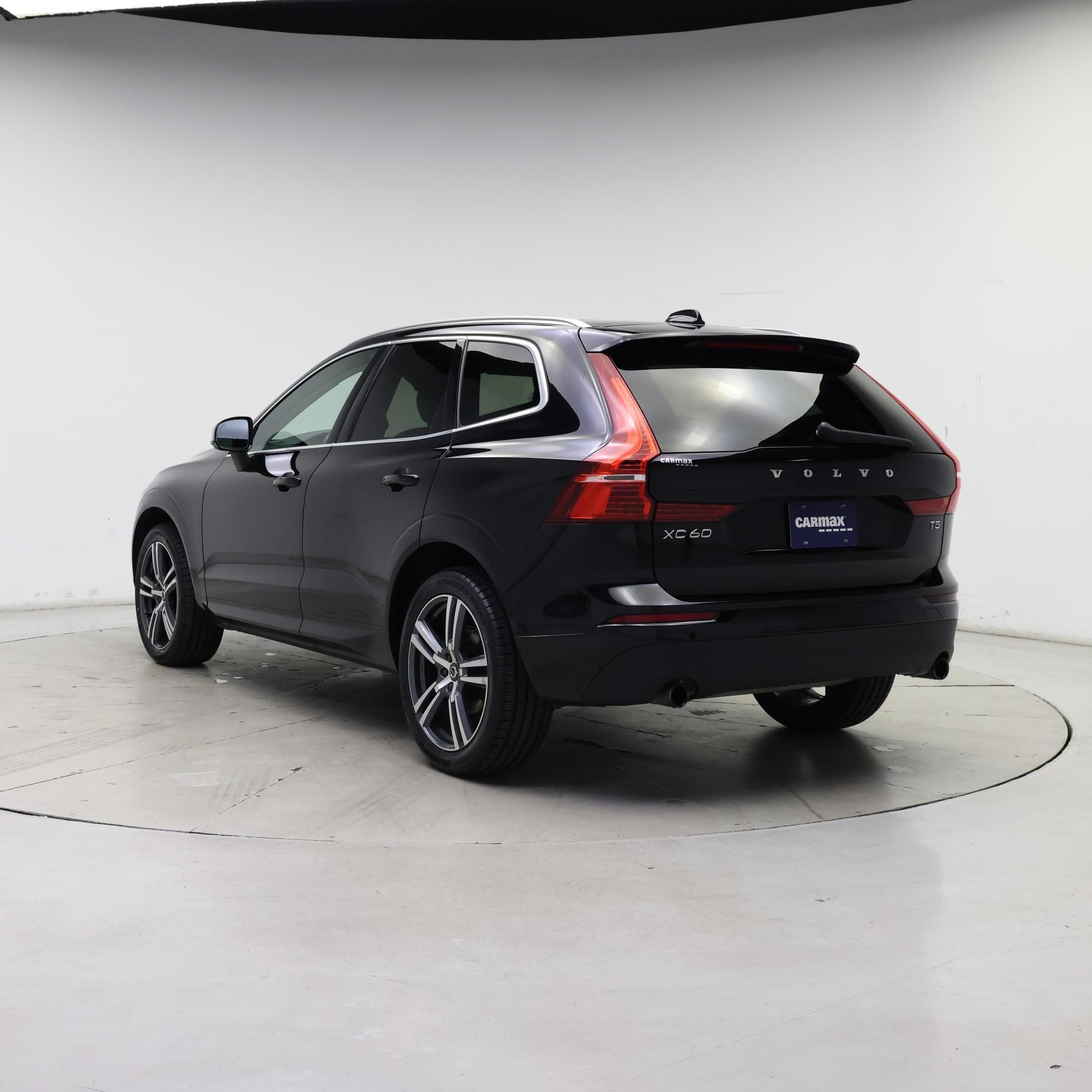 Thumbnail: 2021 Volvo XC60 - 2