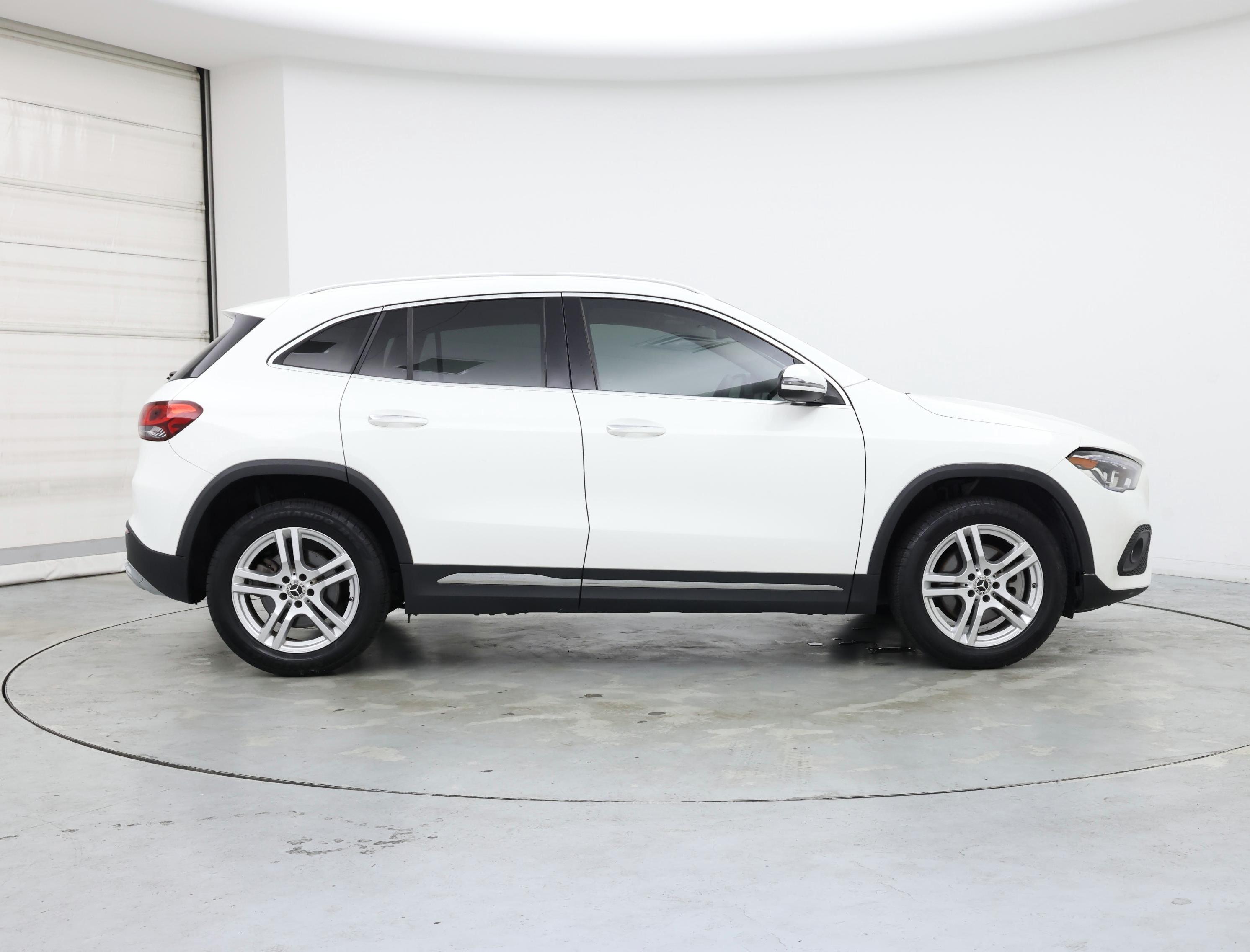 Thumbnail: 2021 Mercedes-Benz GLA - 7