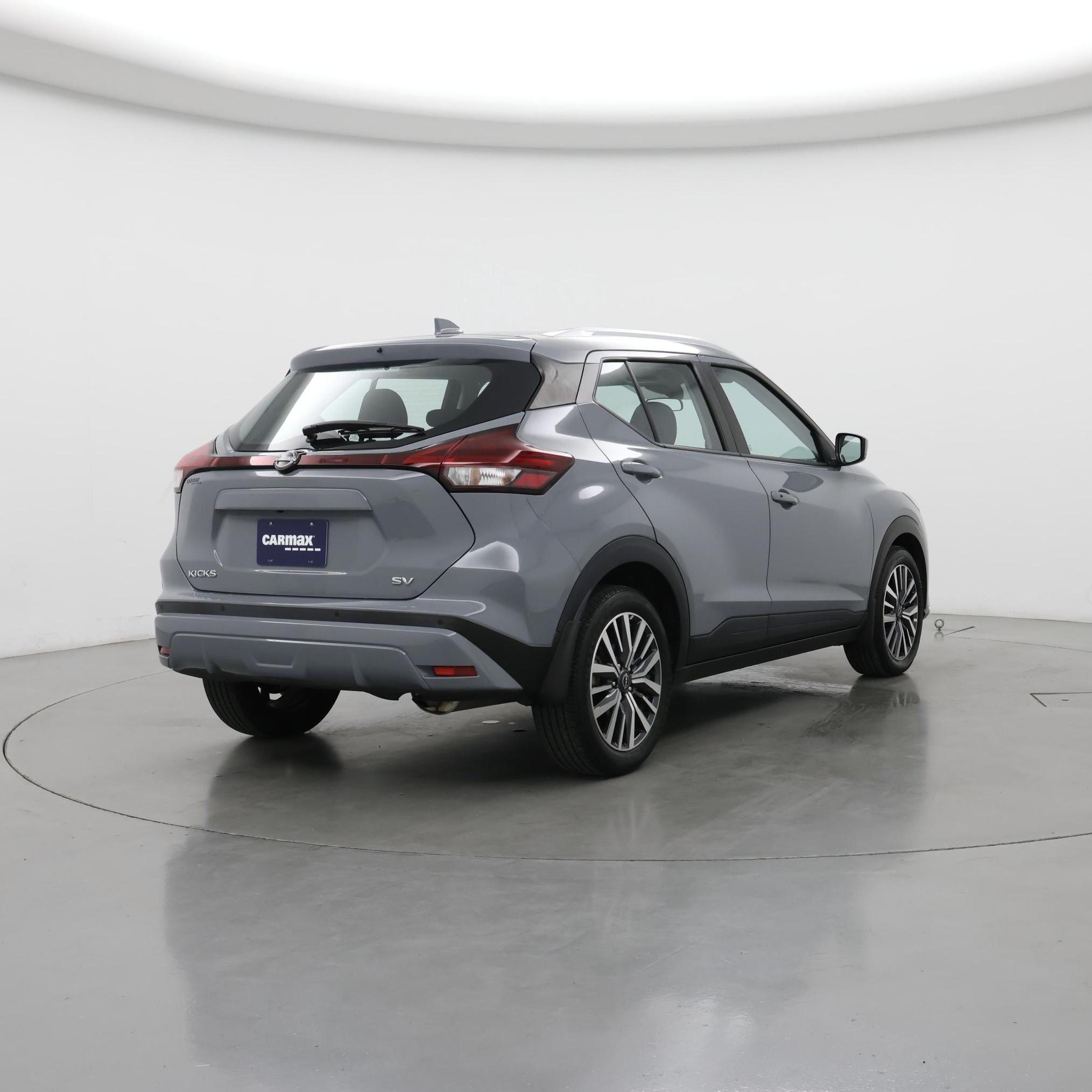 Thumbnail: 2023 Nissan Kicks - 8