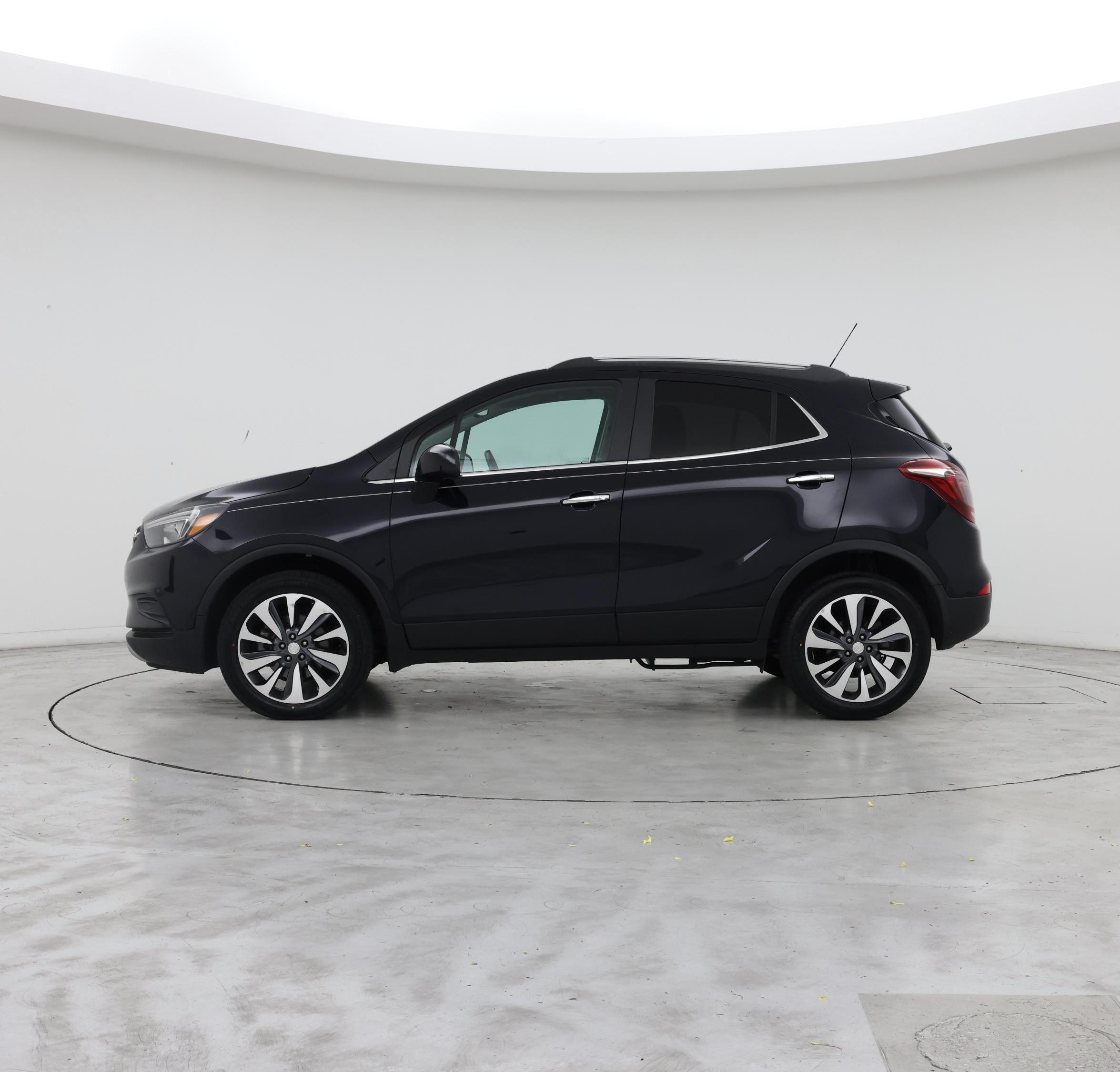 Thumbnail: 2022 Buick Encore - 3