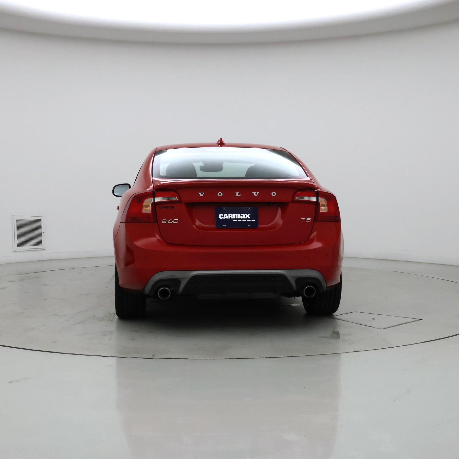 Thumbnail: 2018 Volvo S60 - 6
