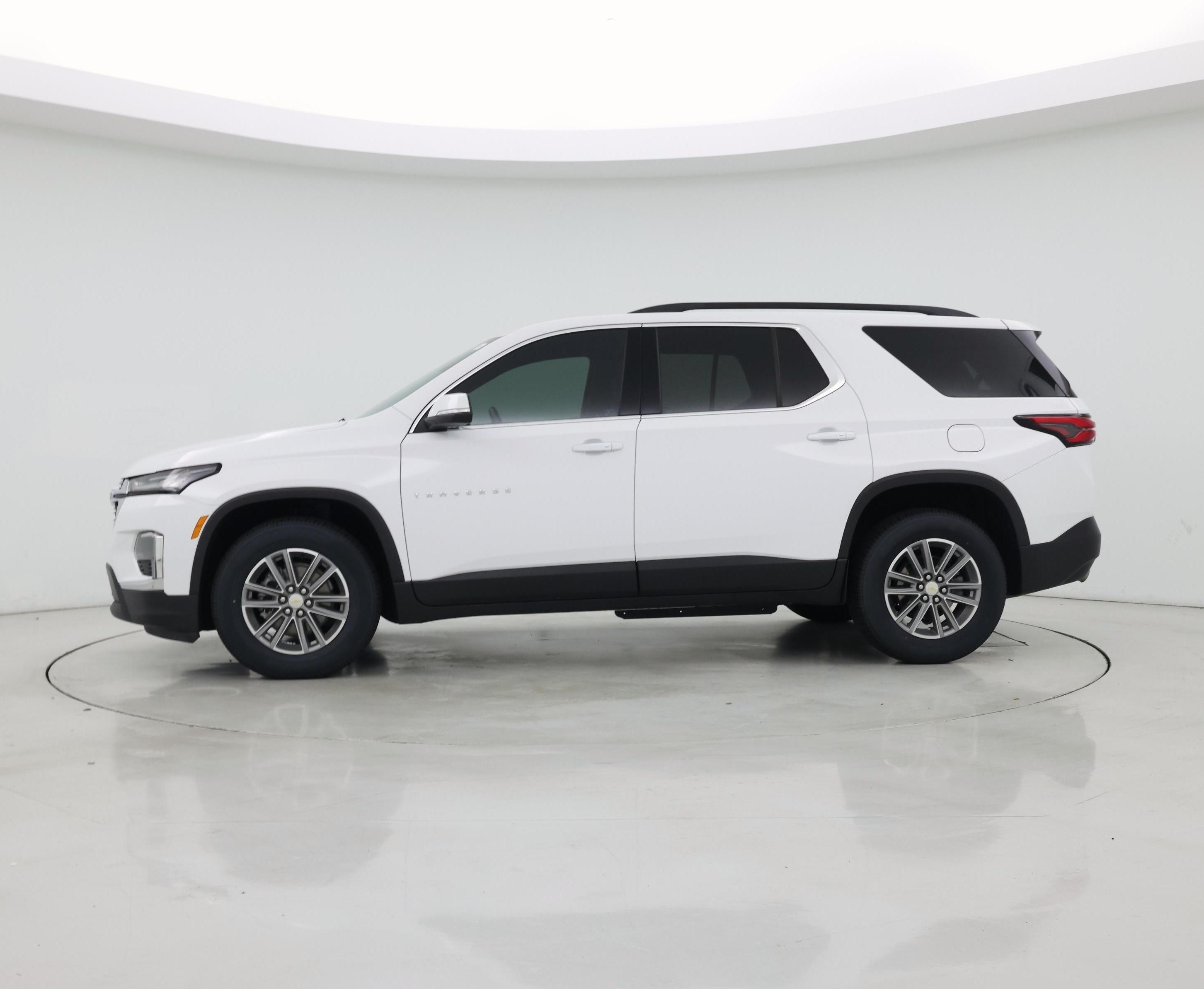 Thumbnail: 2023 Chevrolet Traverse - 3