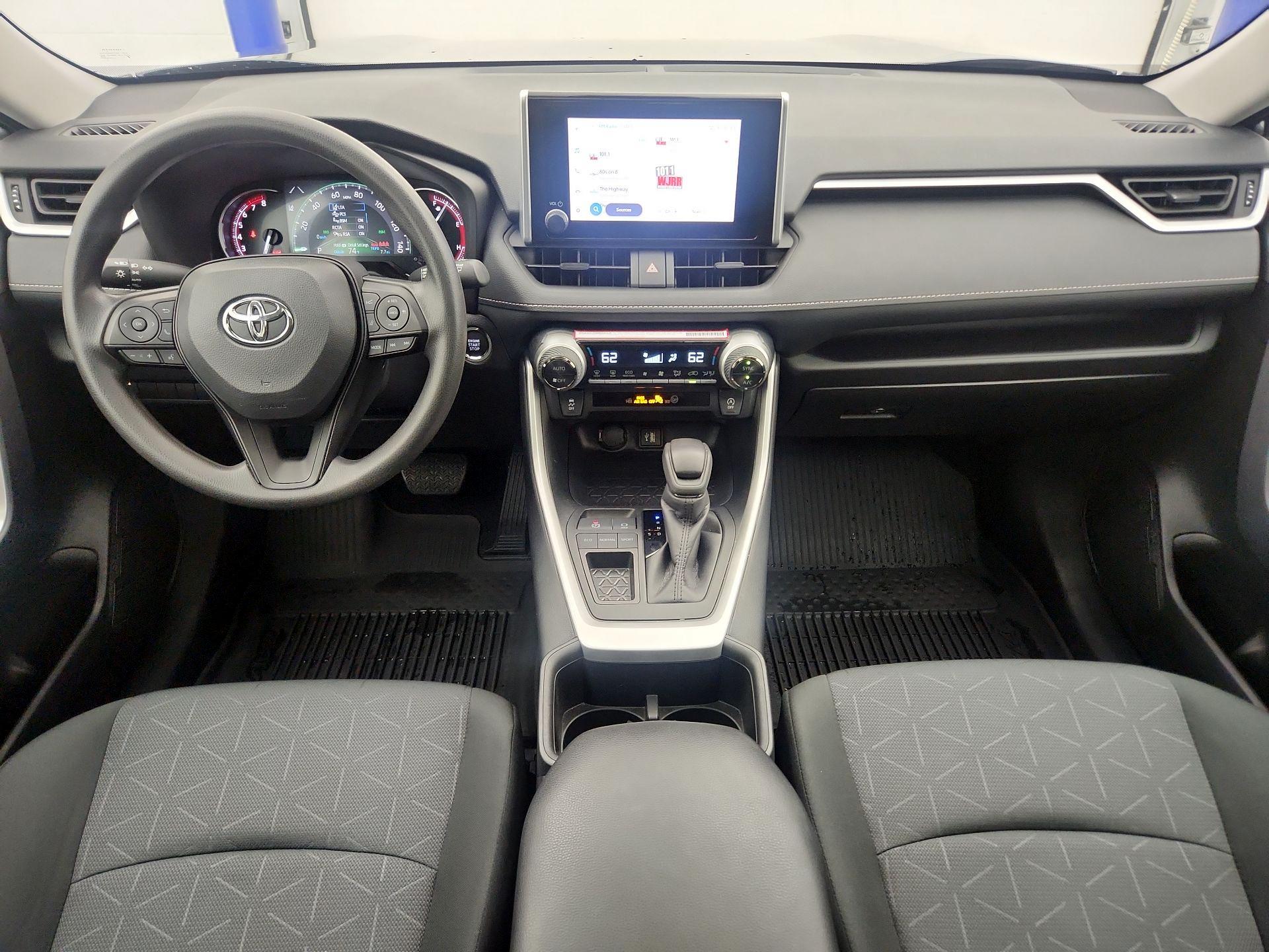 Thumbnail: 2024 Toyota RAV4 - 9