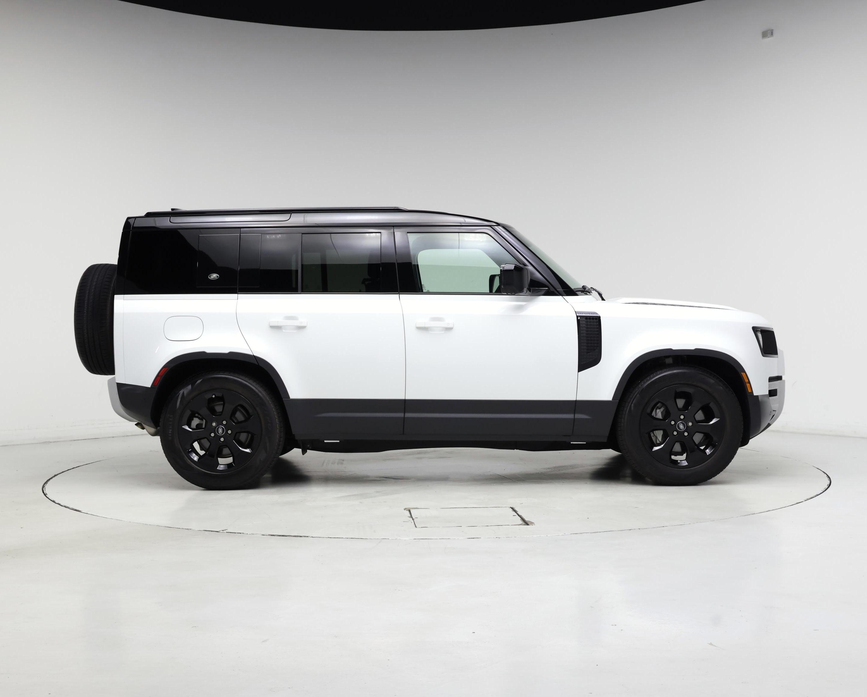 Thumbnail: 2024 Land Rover Defender - 7