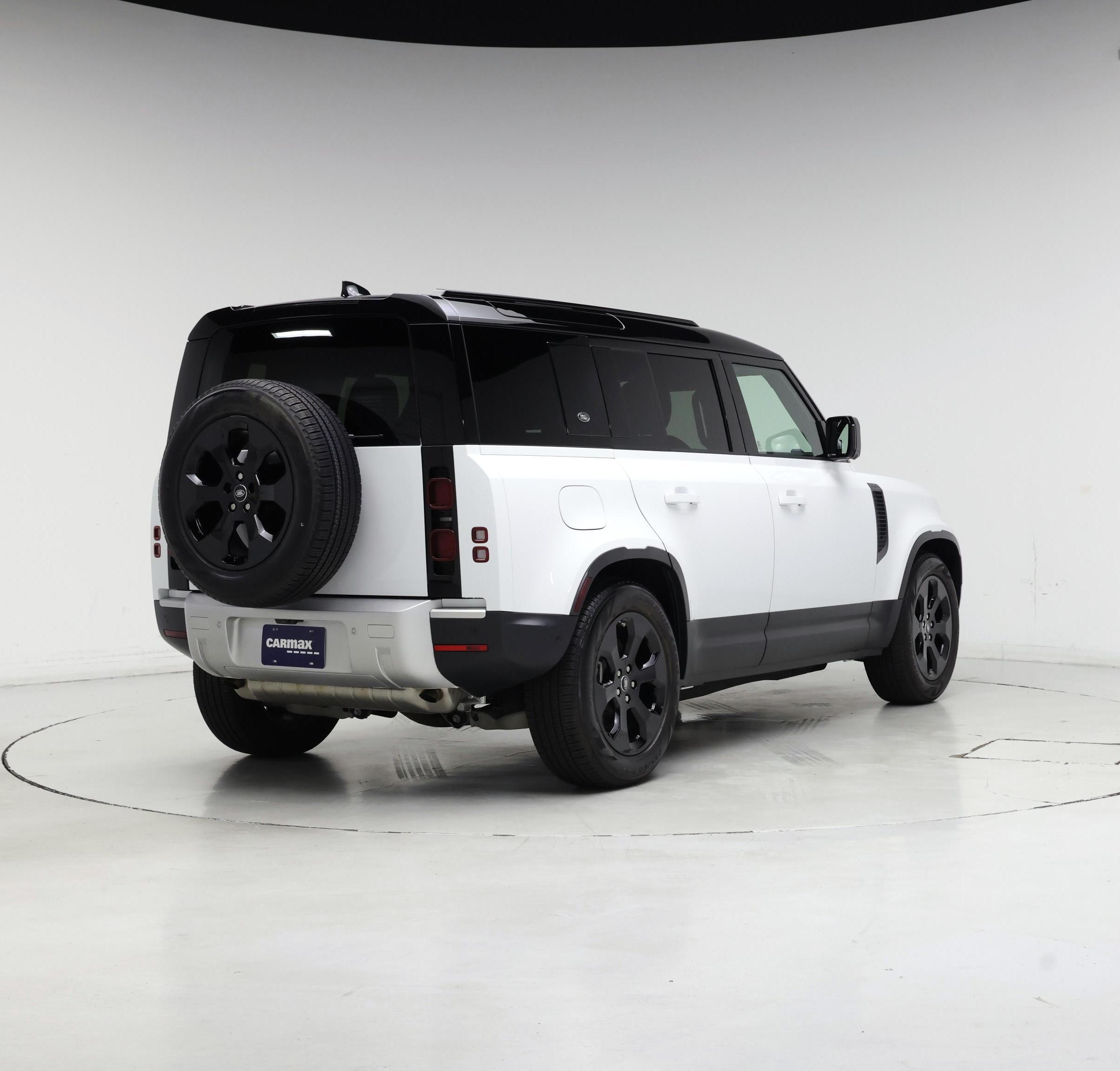 Thumbnail: 2024 Land Rover Defender - 8