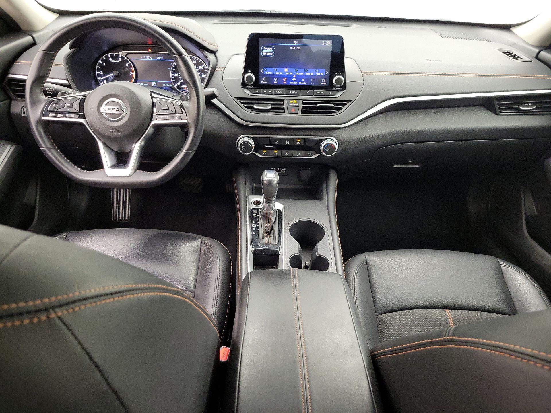Thumbnail: 2020 Nissan Altima - 9