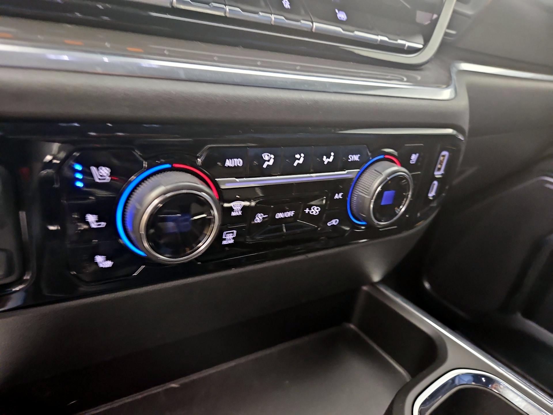 Thumbnail: 2023 Chevrolet Silverado 1500 - 16