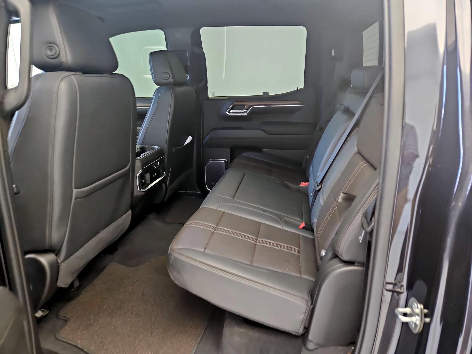 Thumbnail: 2023 Chevrolet Silverado 1500 - 19