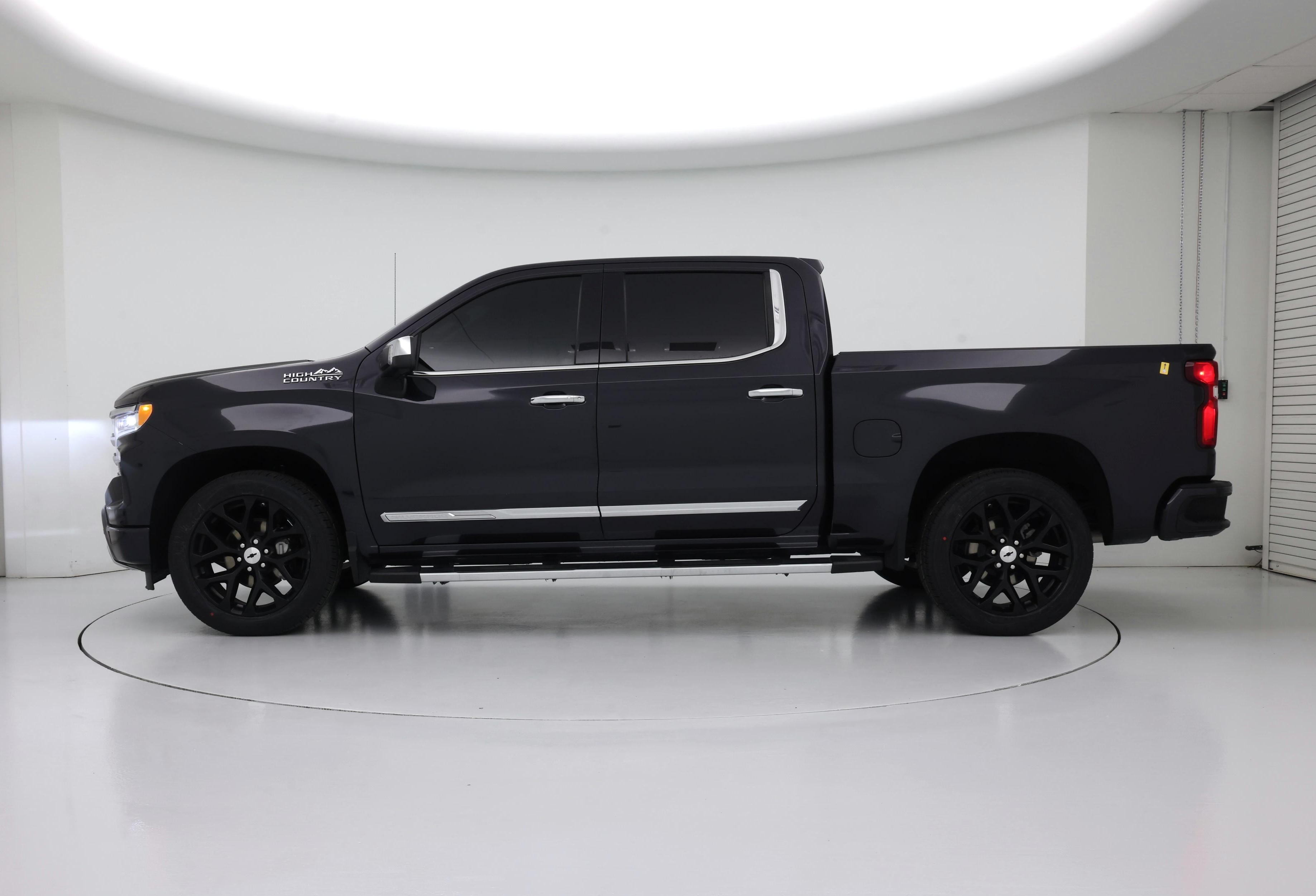 Thumbnail: 2023 Chevrolet Silverado 1500 - 3