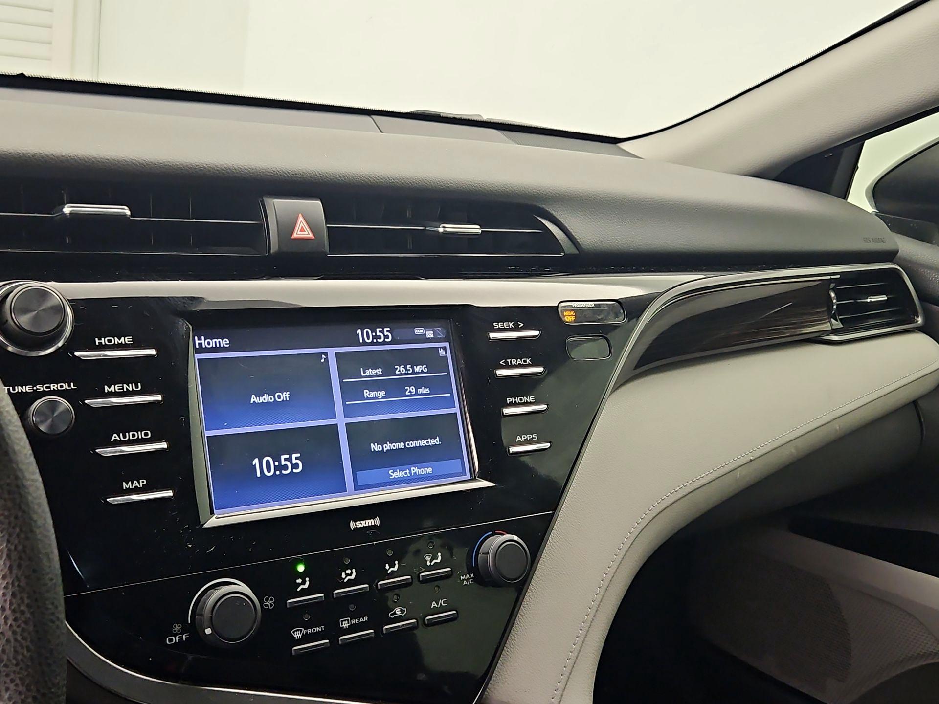 Thumbnail: 2020 Toyota Camry - 15