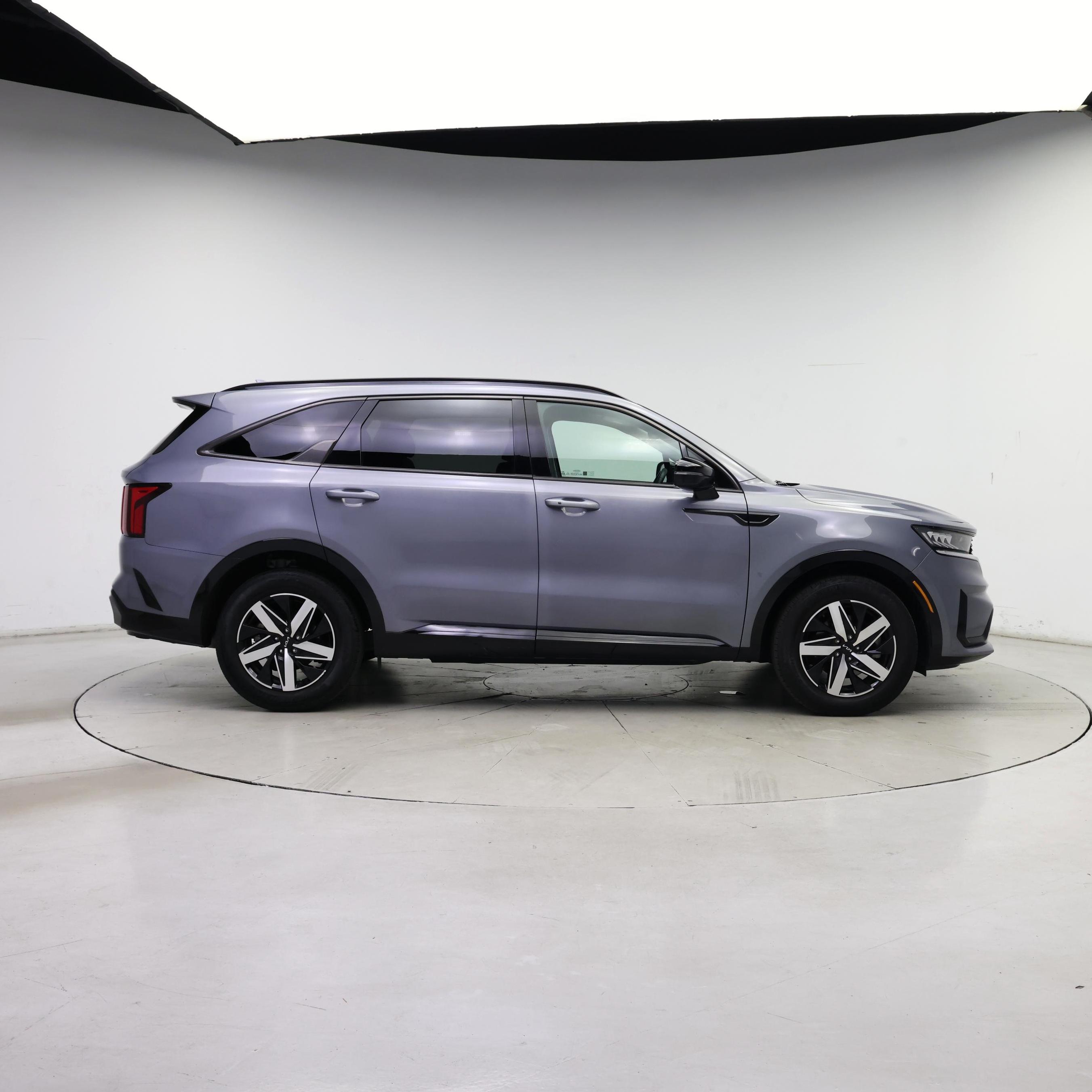 Thumbnail: 2023 Kia Sorento - 7
