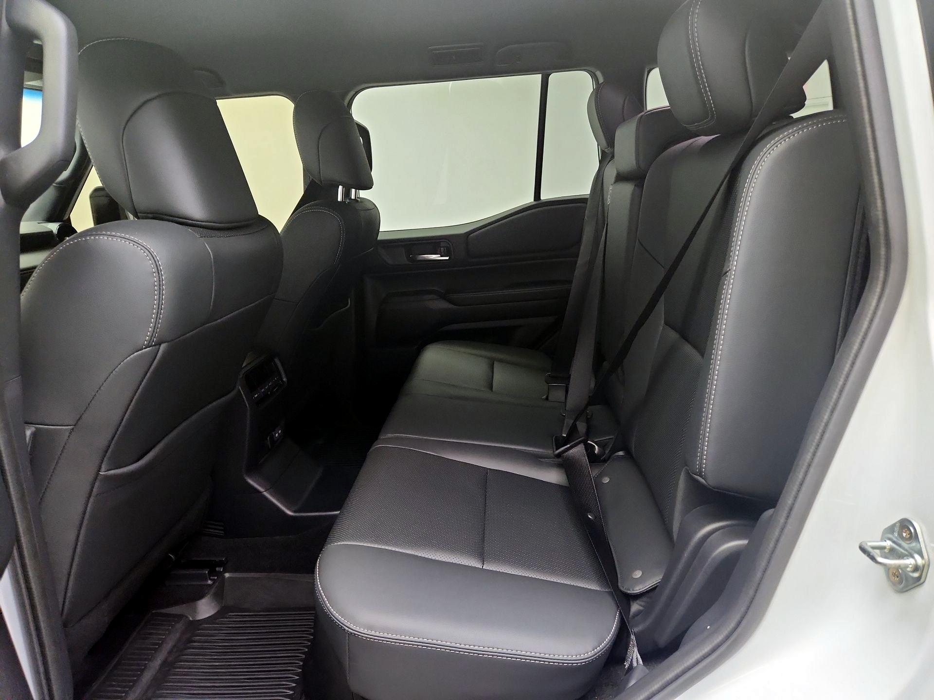 Thumbnail: 2024 Toyota Land Cruiser - 20