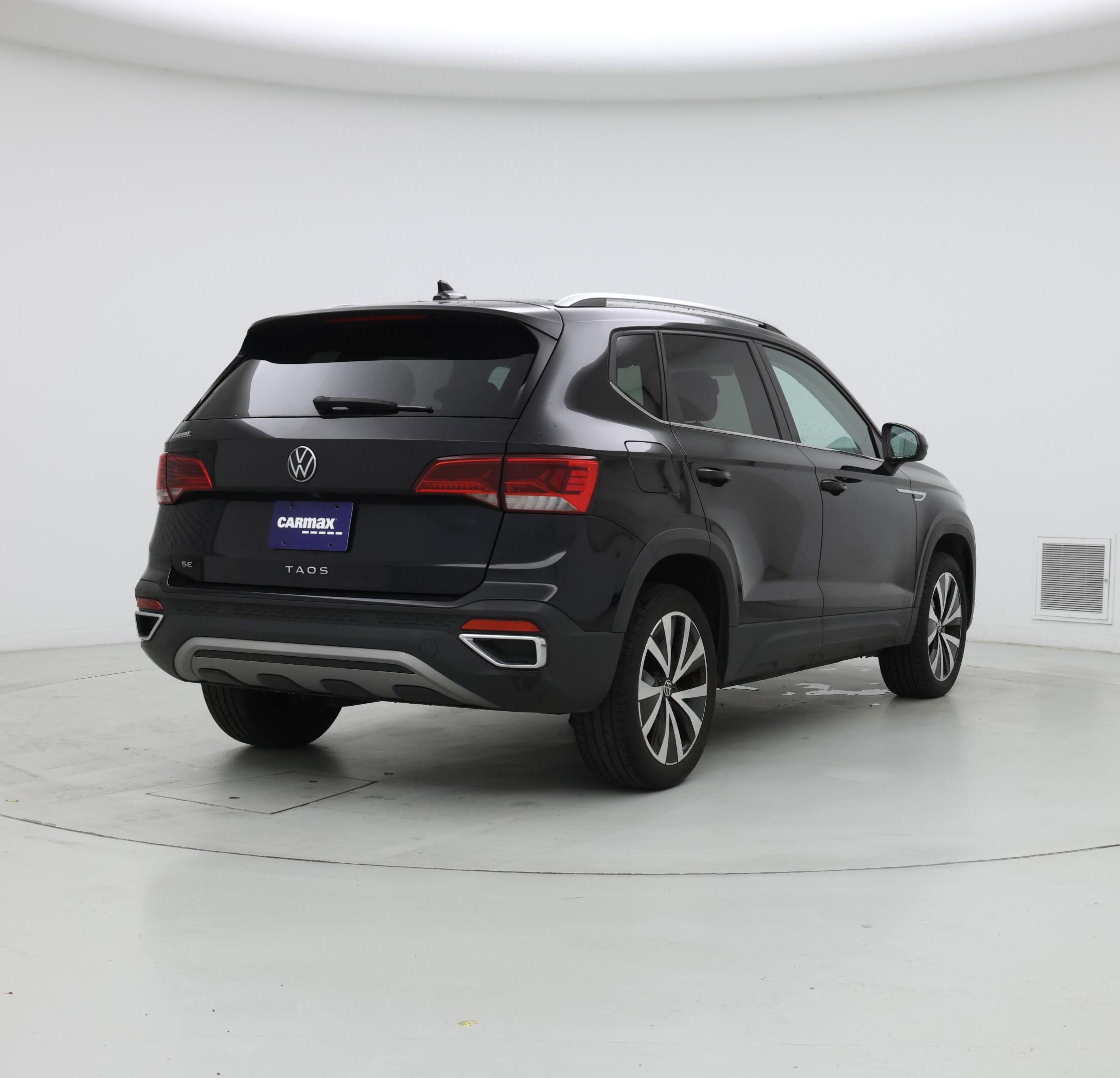 Thumbnail: 2022 Volkswagen Taos - 8
