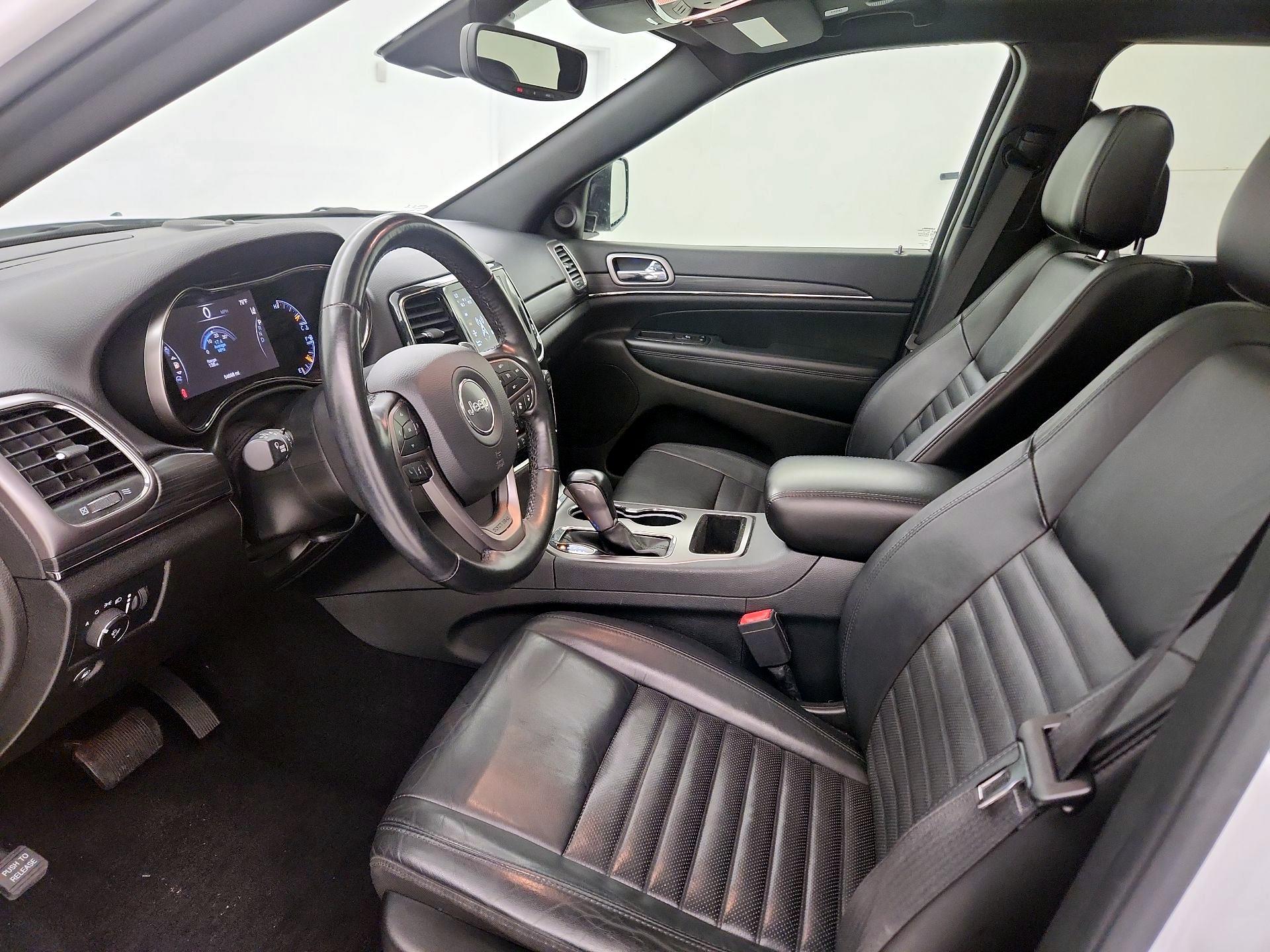 Thumbnail: 2020 Jeep Grand Cherokee - 11
