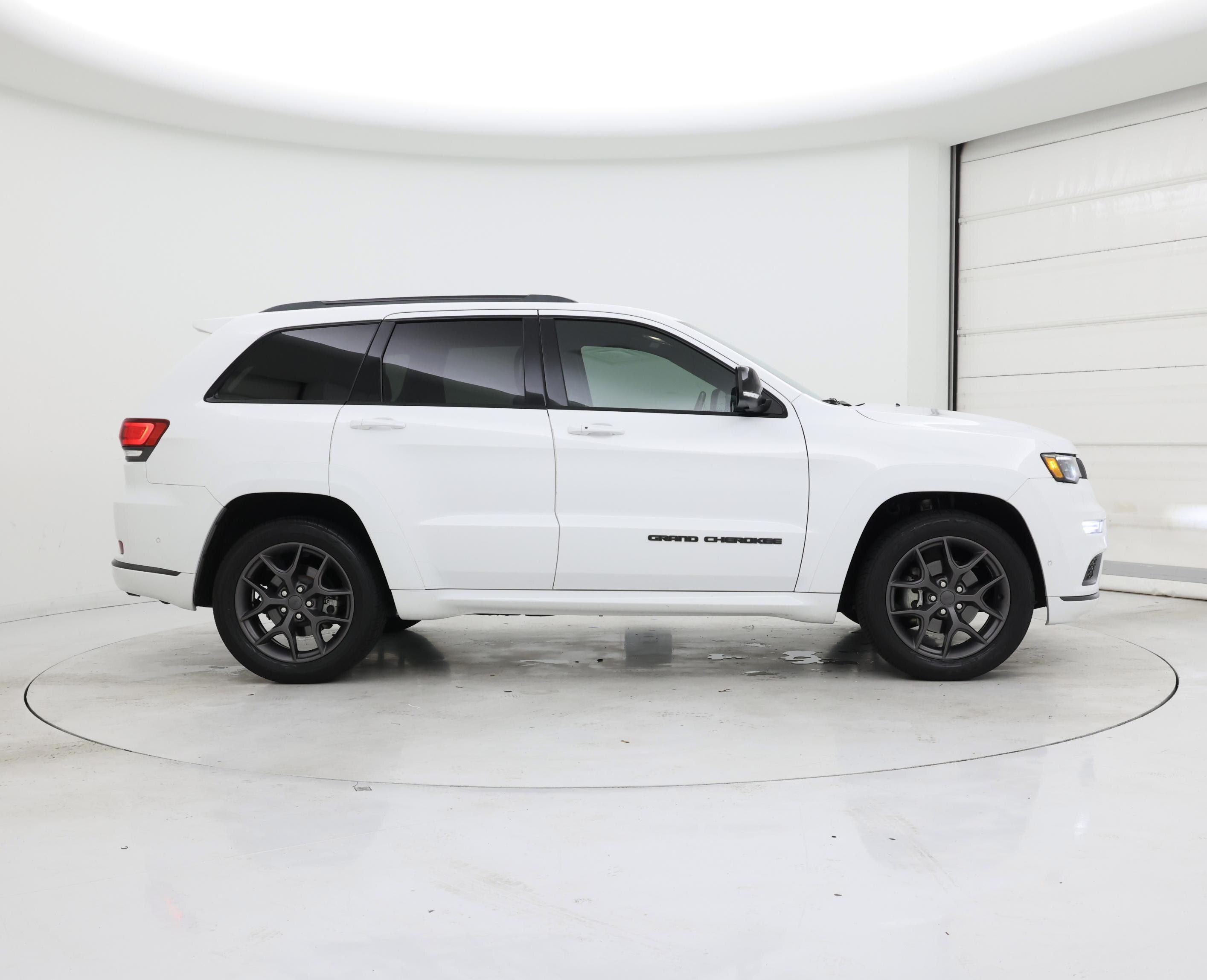 Thumbnail: 2020 Jeep Grand Cherokee - 7