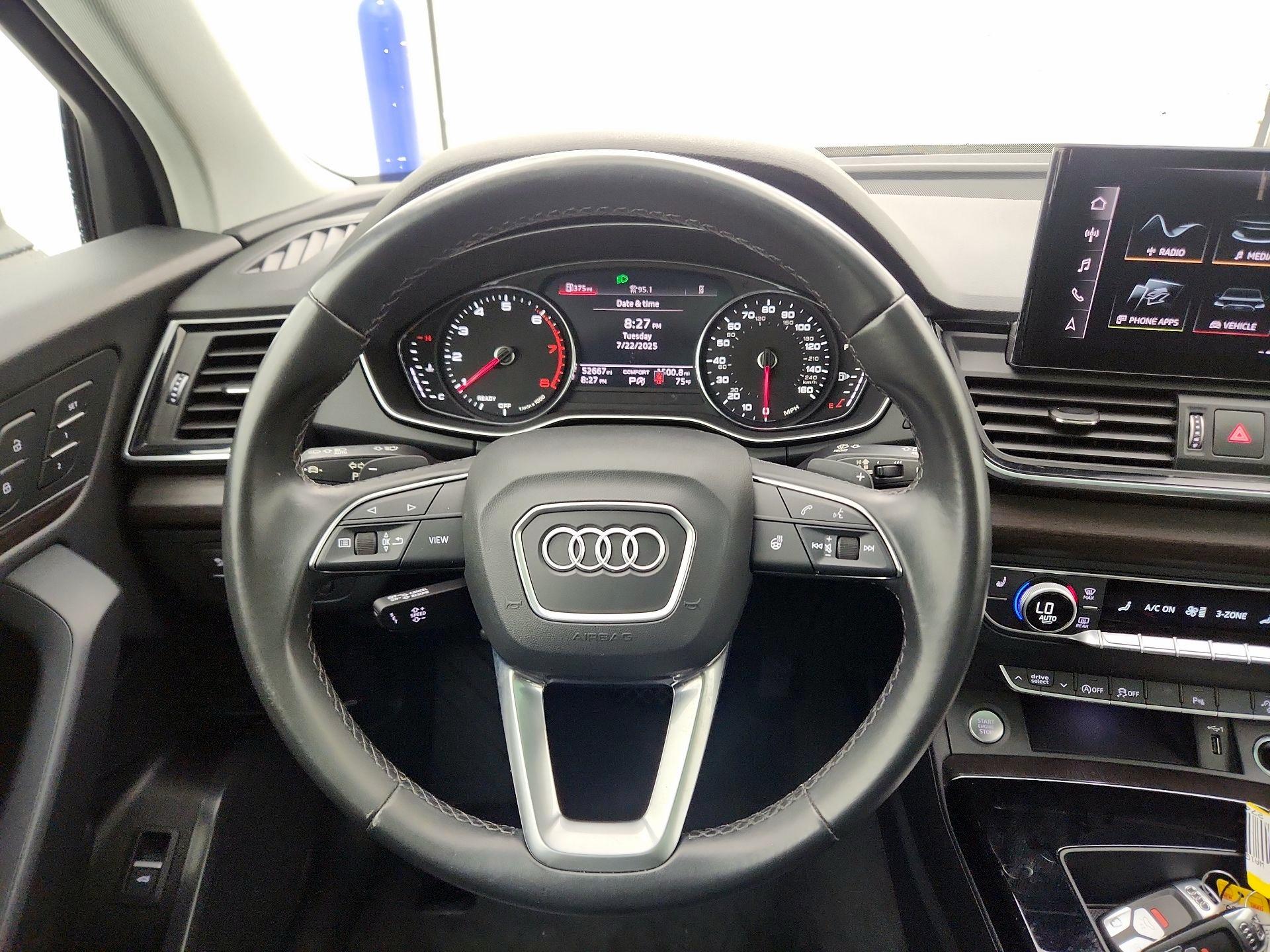 Thumbnail: 2022 Audi Q5 - 10