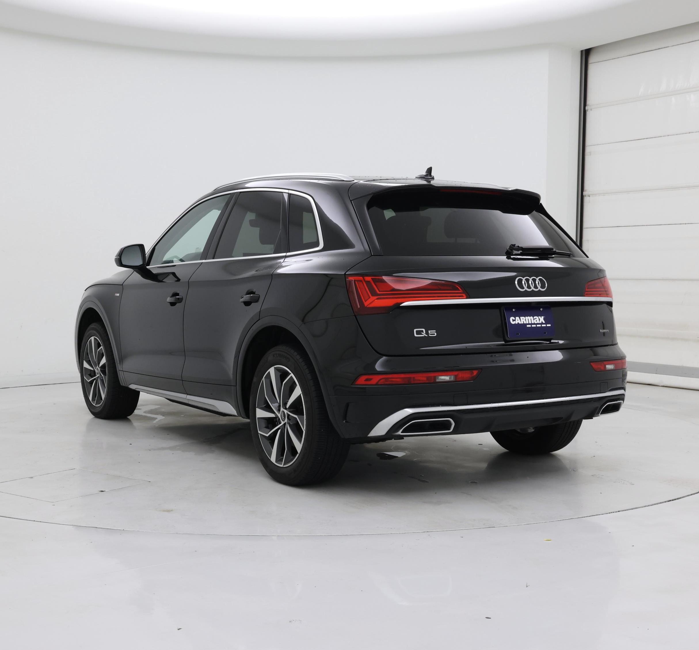 Thumbnail: 2022 Audi Q5 - 2