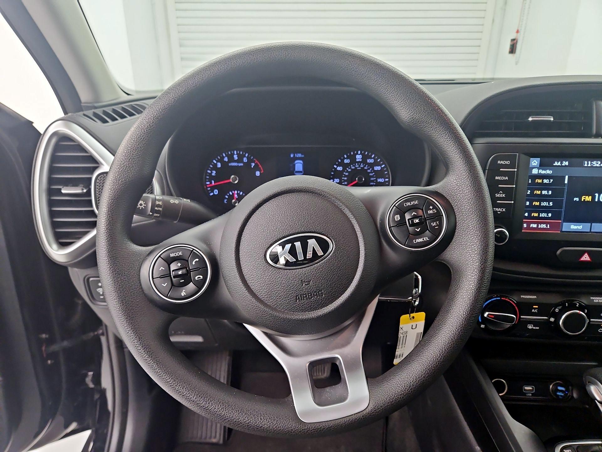 Thumbnail: 2020 Kia Soul - 10