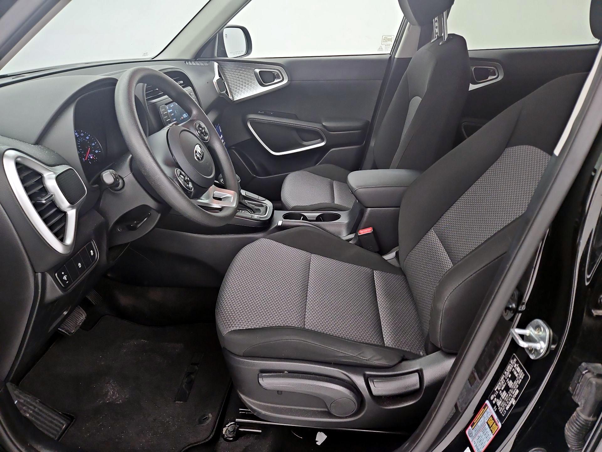 Thumbnail: 2020 Kia Soul - 11