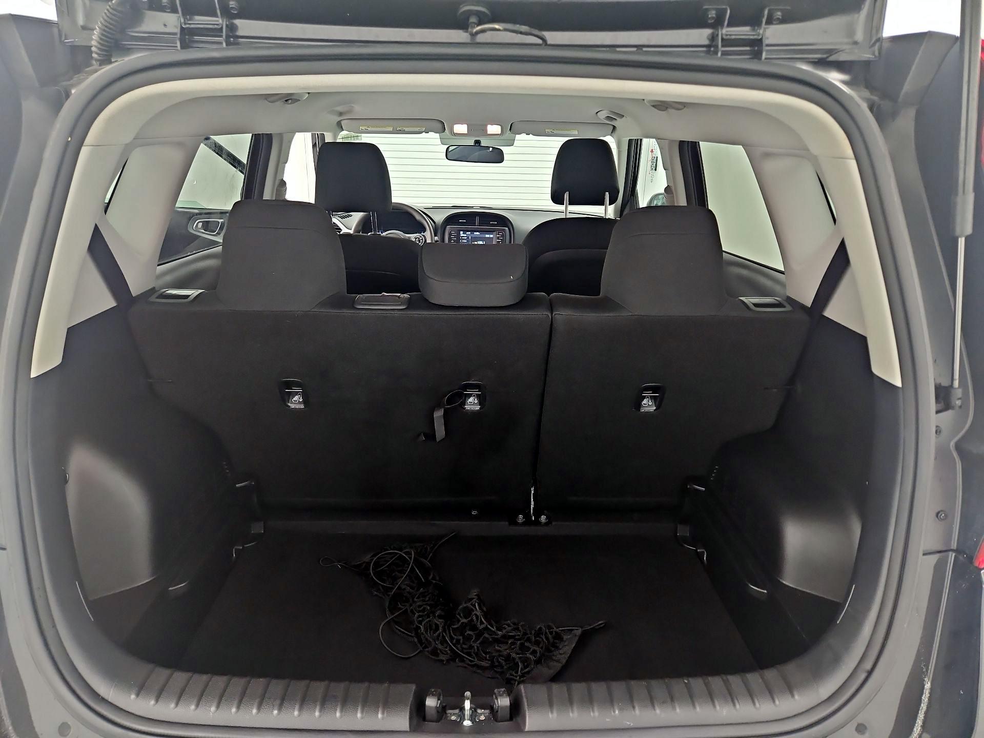 Thumbnail: 2020 Kia Soul - 20